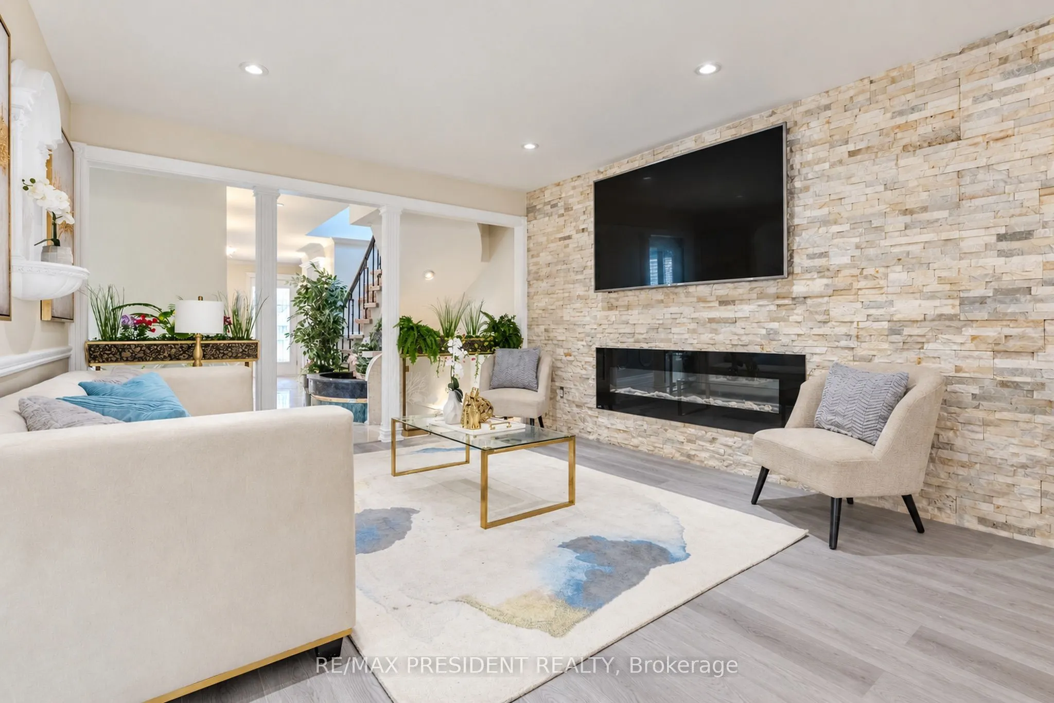 9 Aster Court