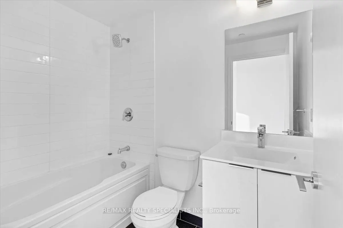 20 Shorebreeze Drive S #3210