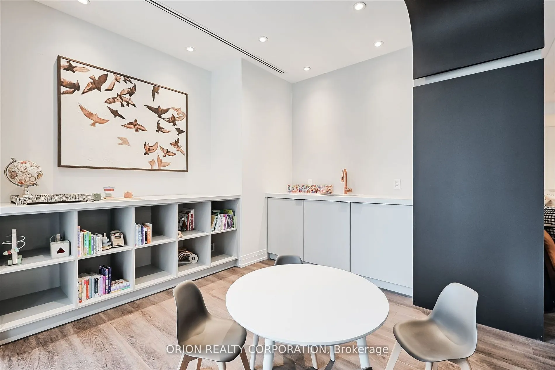 556 Marlee Avenue #110
