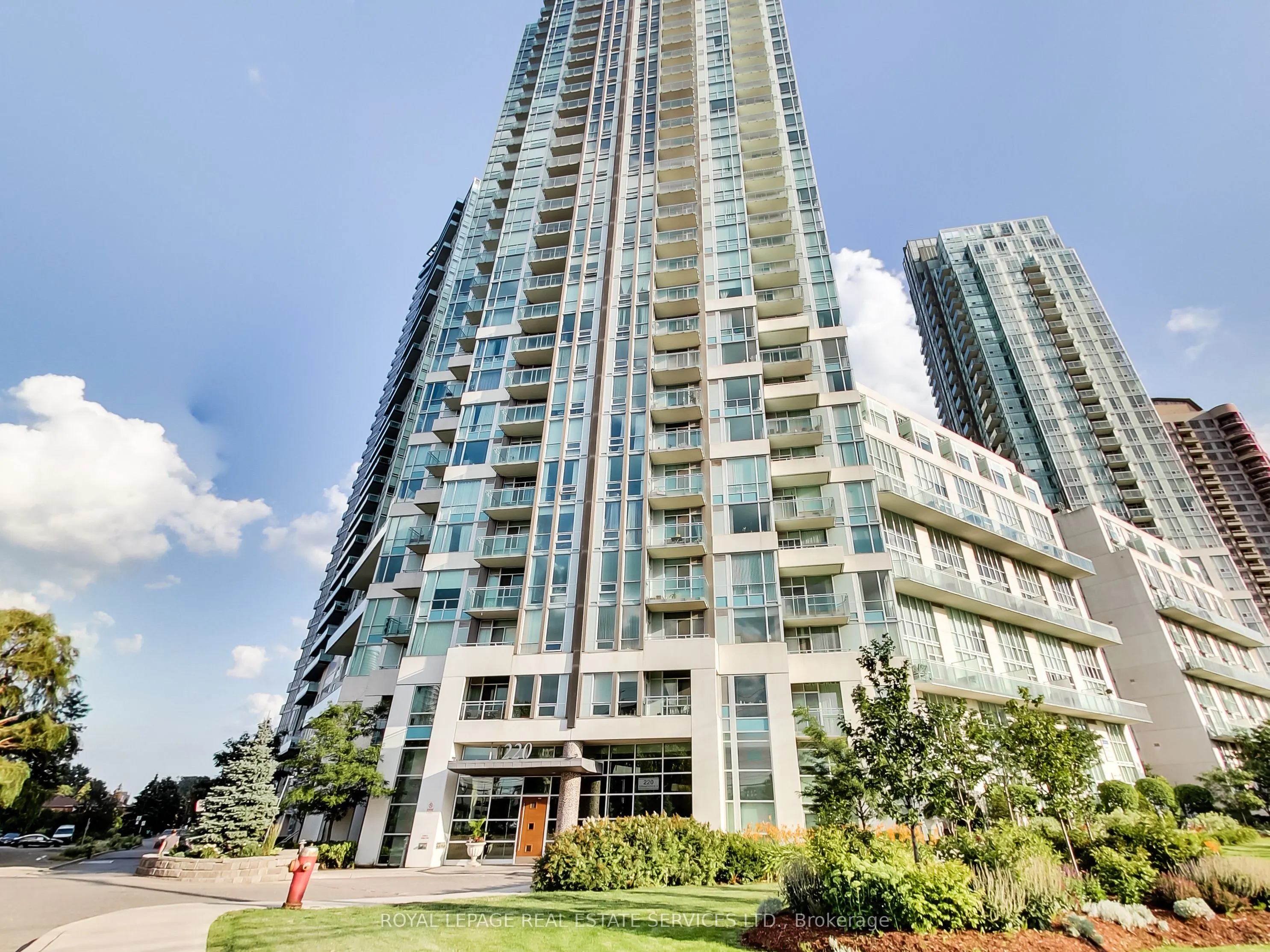 220 Burnhamthorpe Road W #505