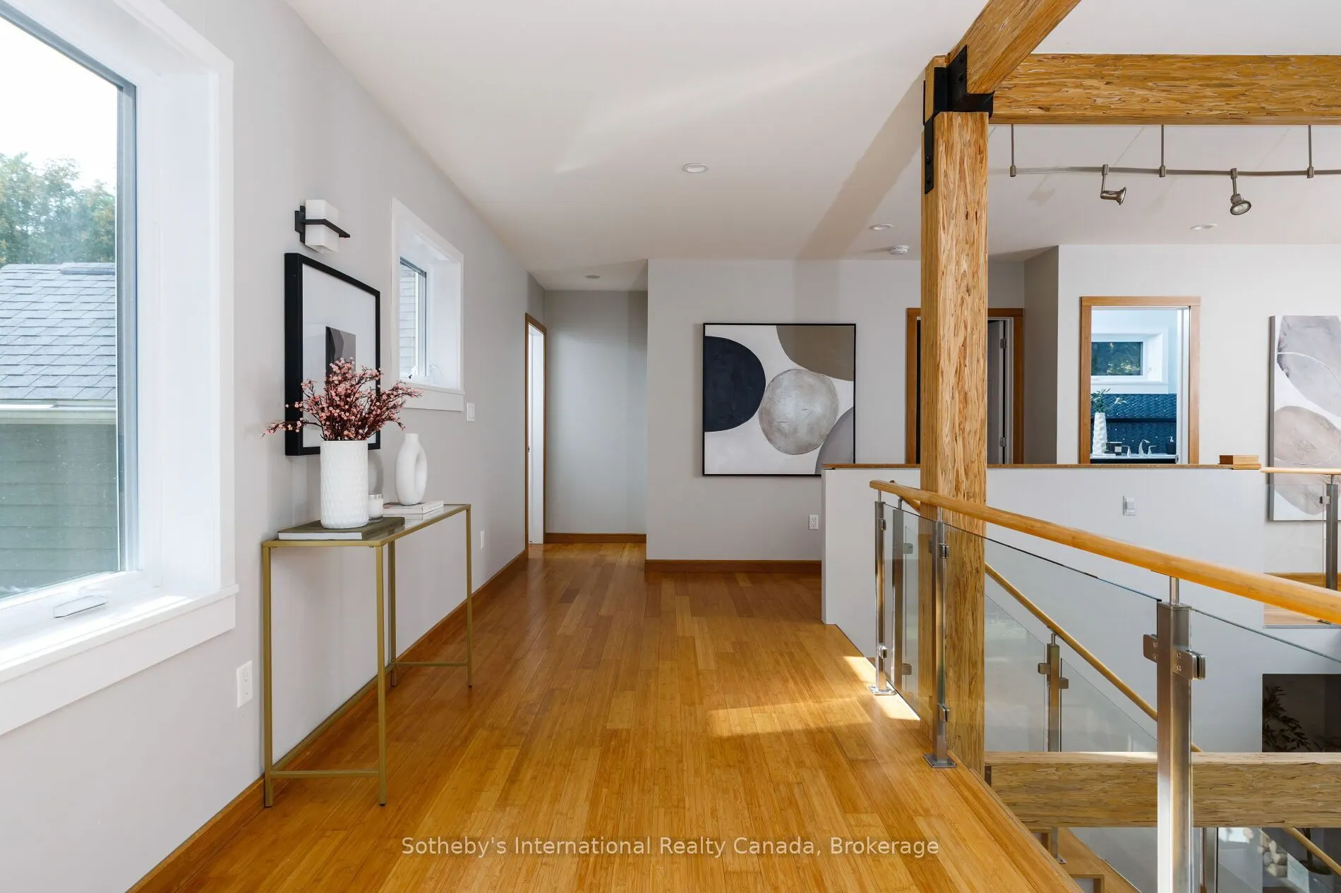 1318 Ario Road