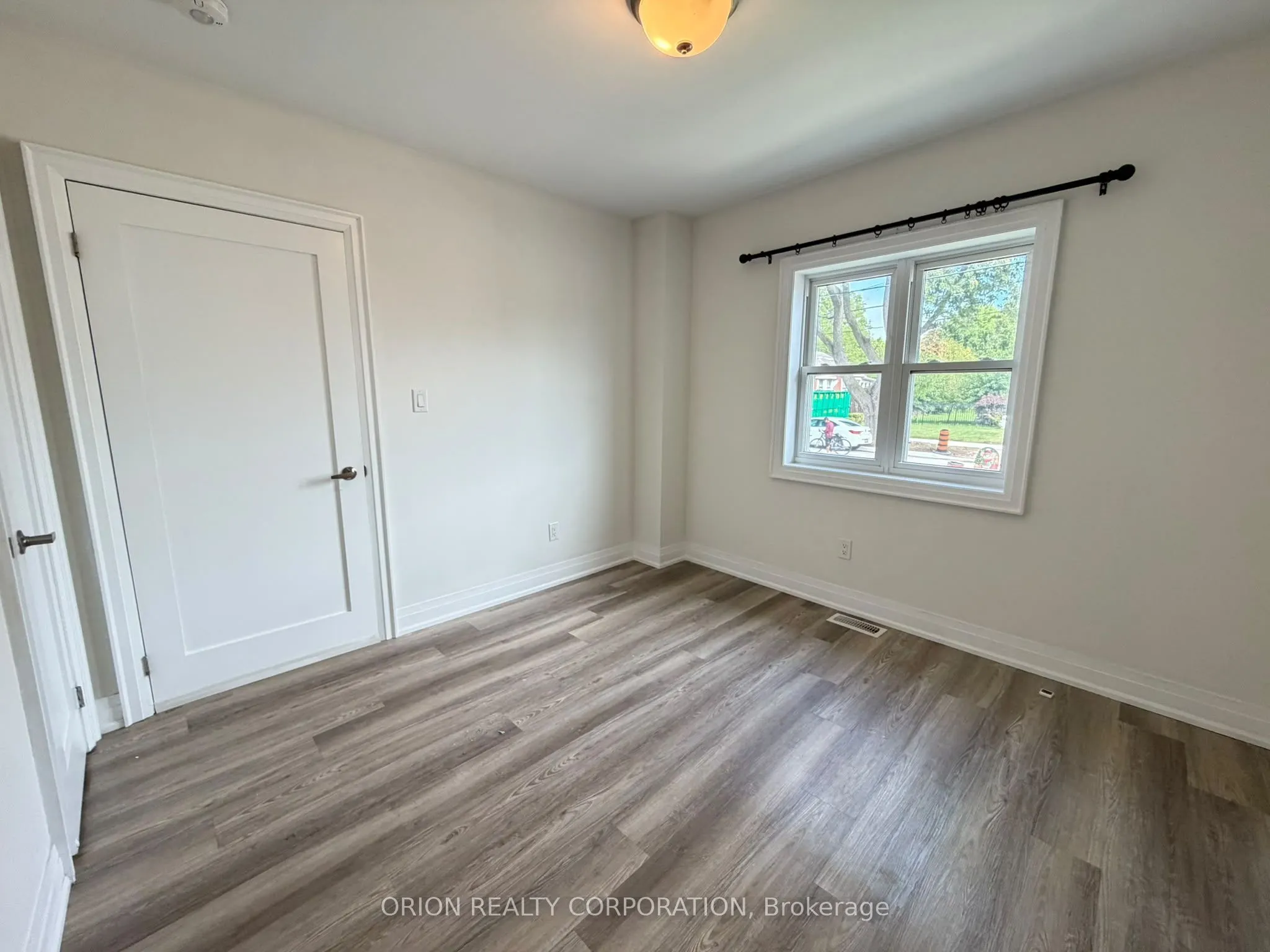 1016 Haig Boulevard