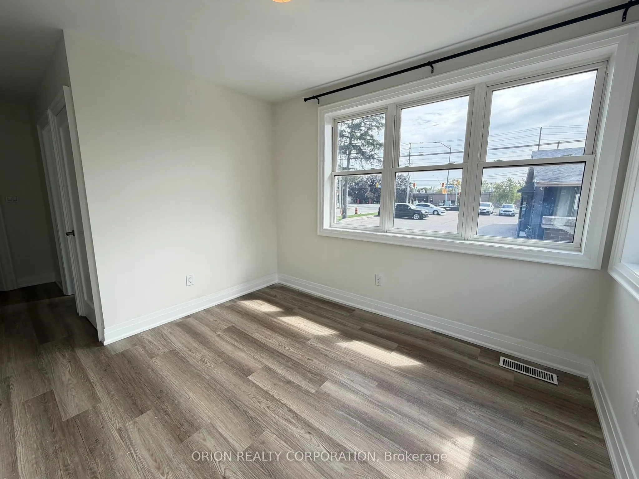 1016 Haig Boulevard