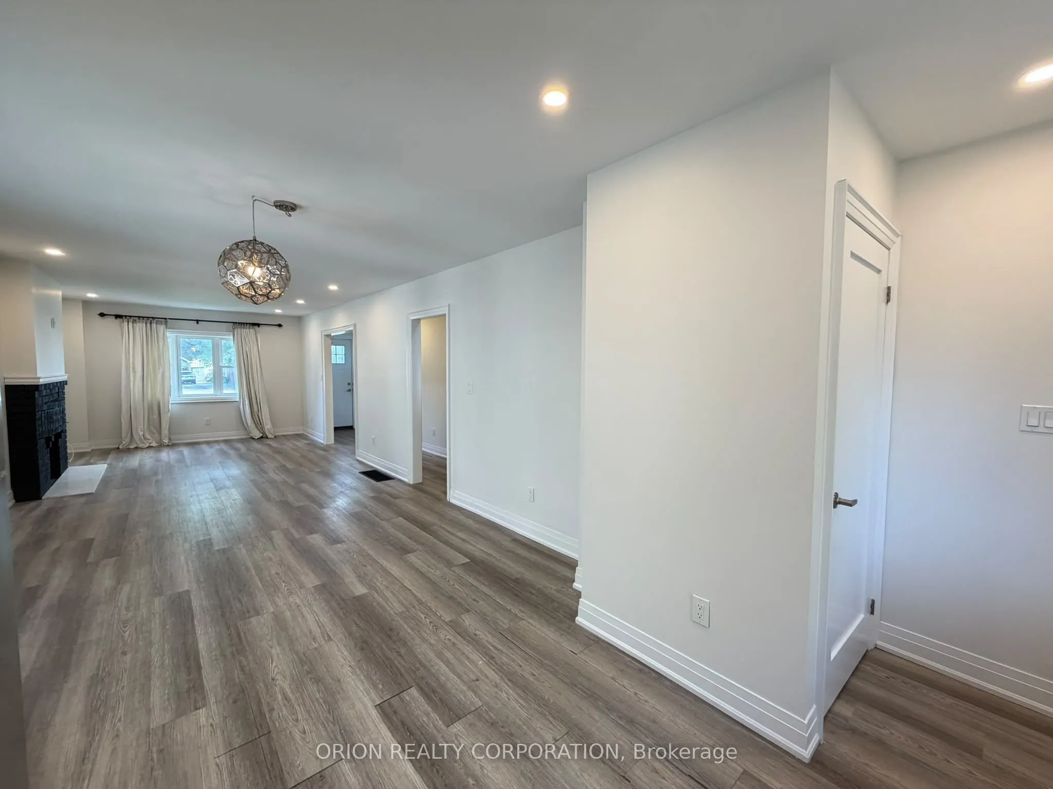 1016 Haig Boulevard