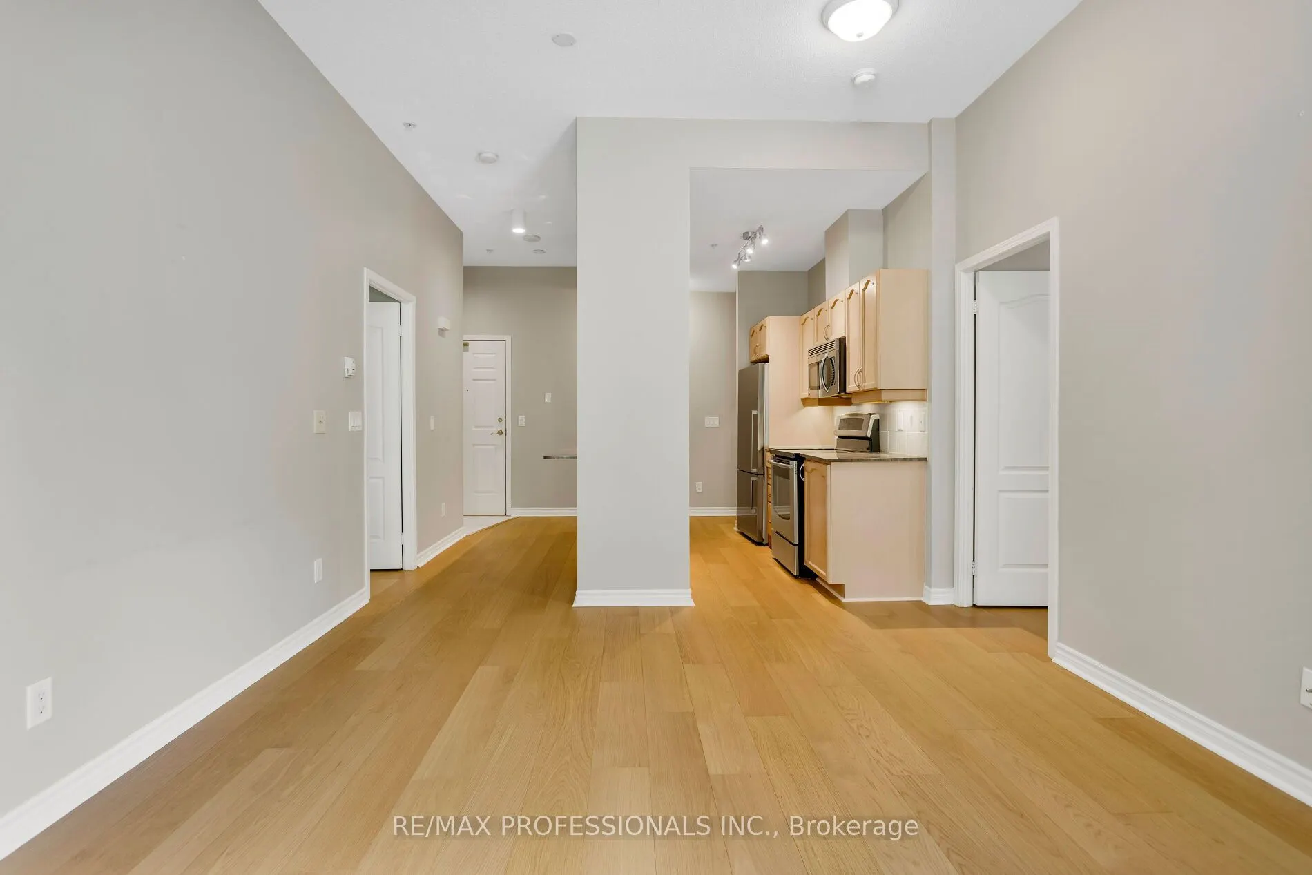 350 Princess Royal Drive #102