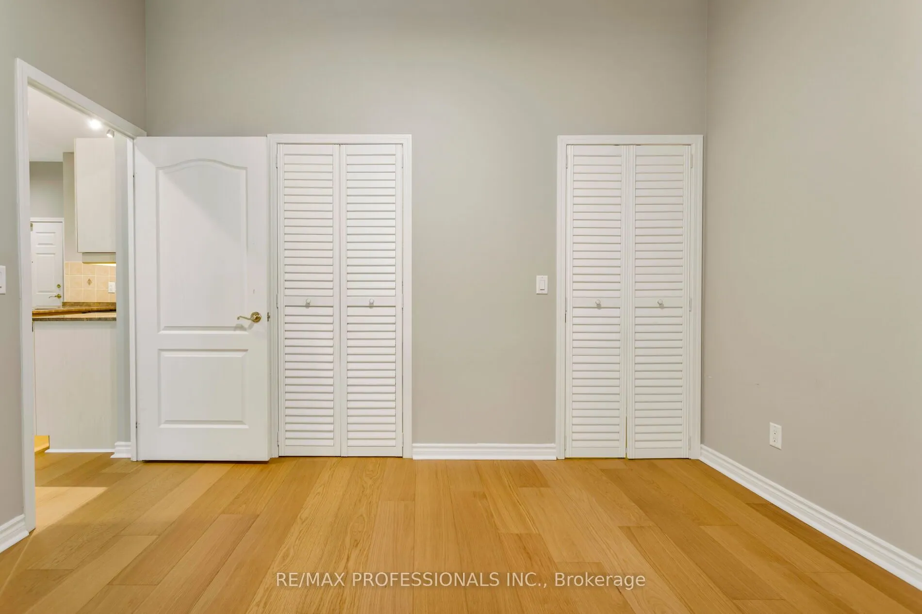 350 Princess Royal Drive #102