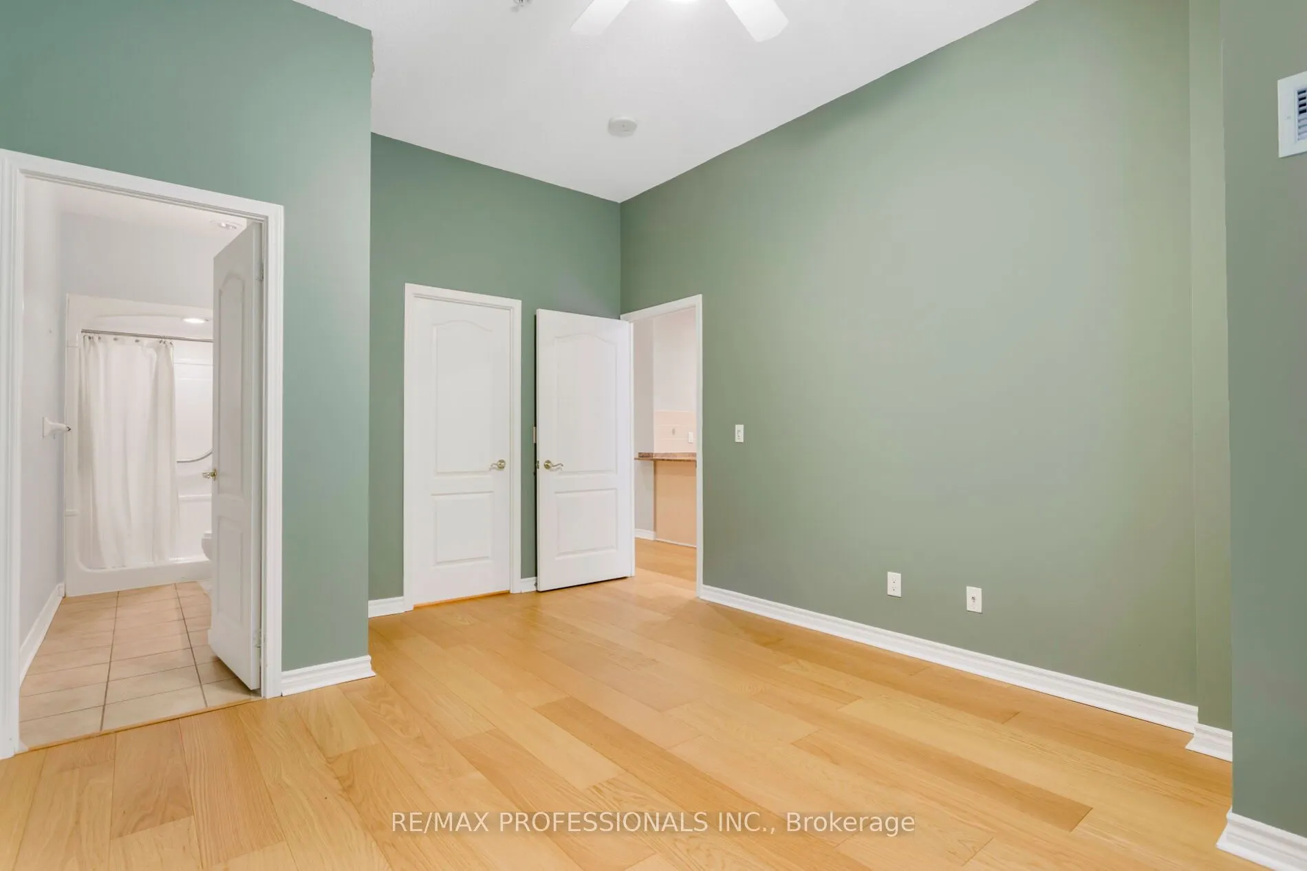 350 Princess Royal Drive #102