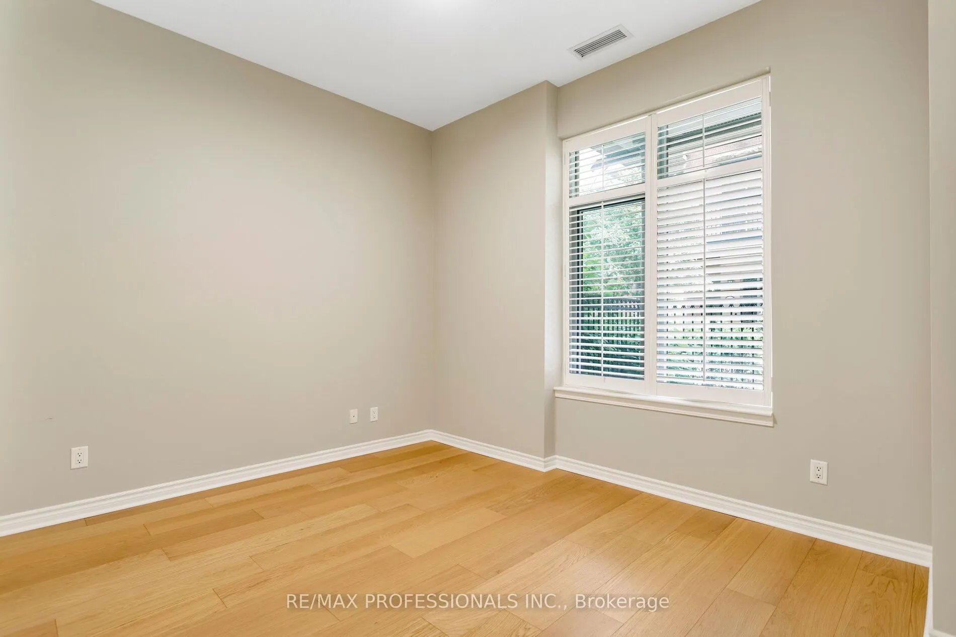 350 Princess Royal Drive #102