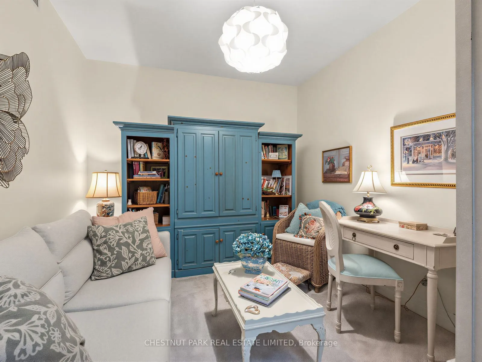 2855 Bloor Street W #311