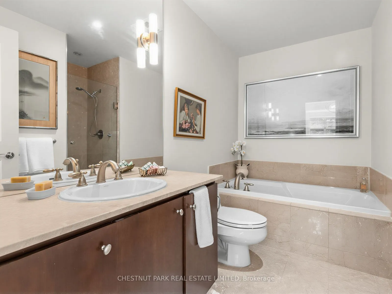 2855 Bloor Street W #311