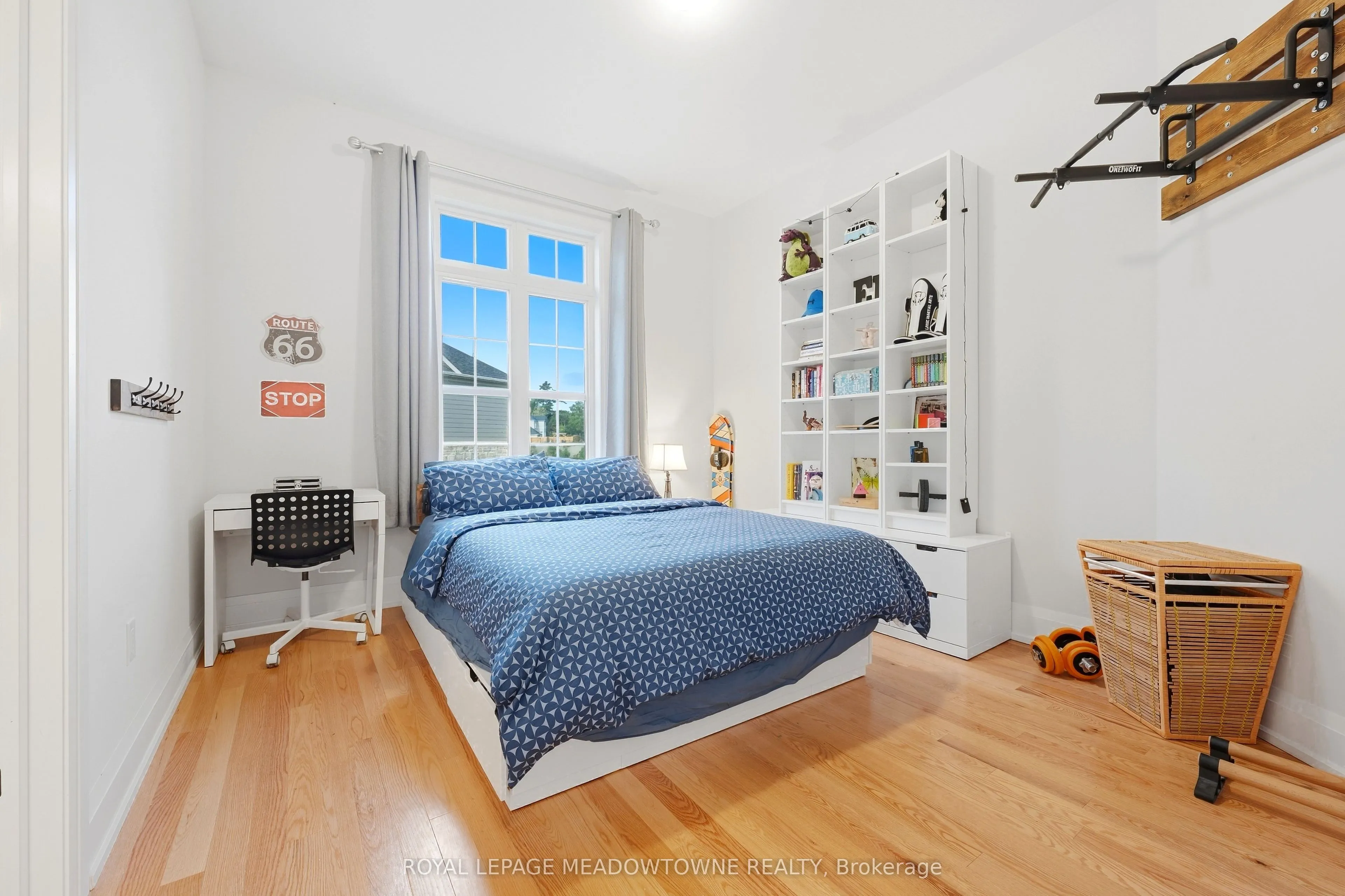8 J B Robson Court