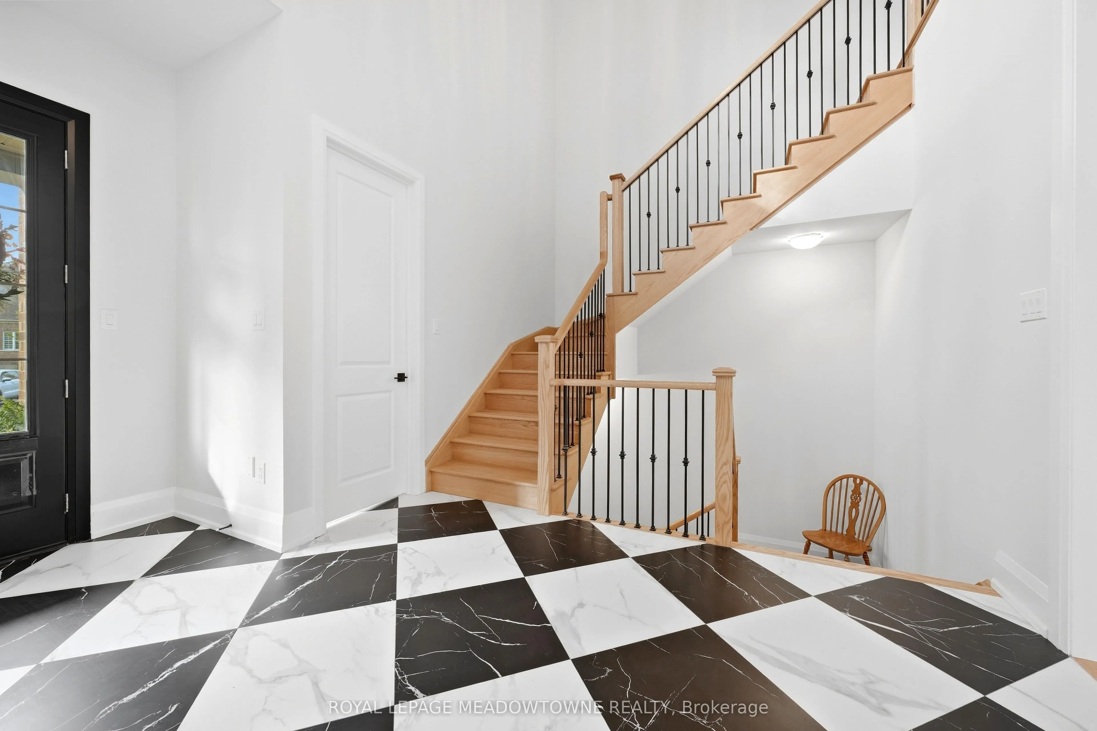 8 J B Robson Court