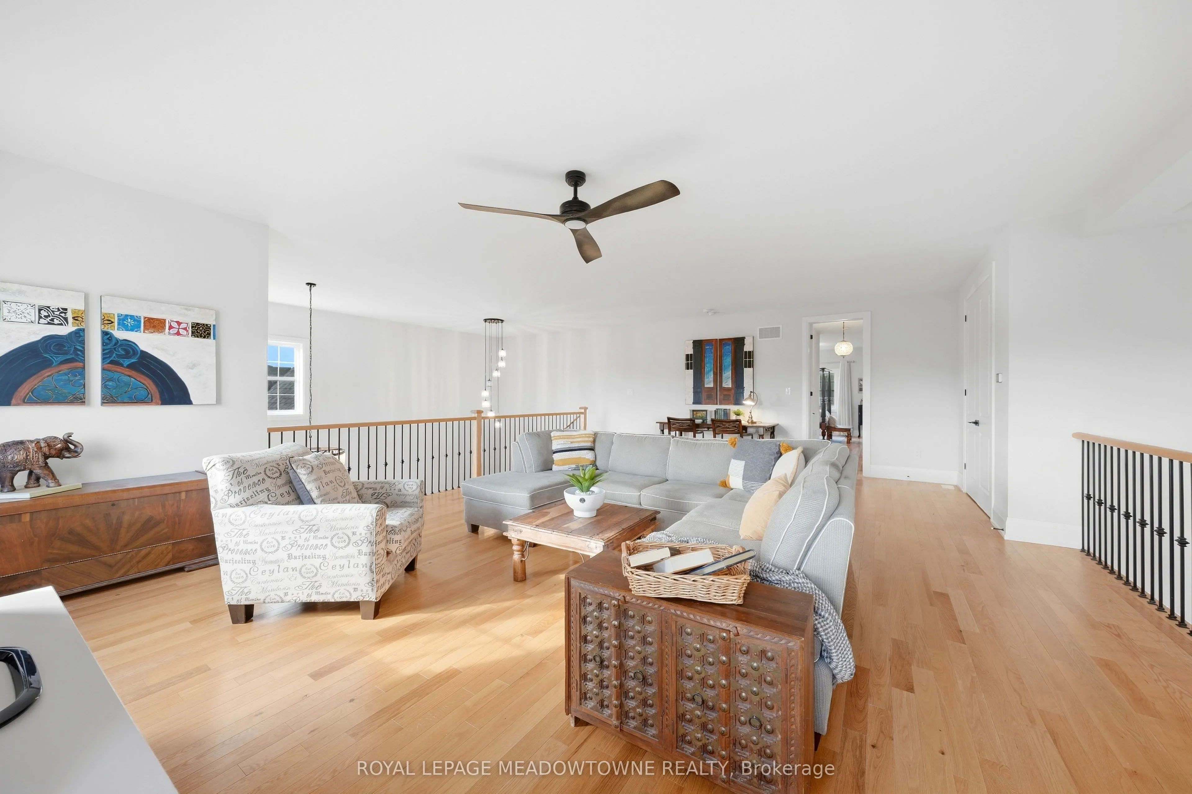 8 J B Robson Court