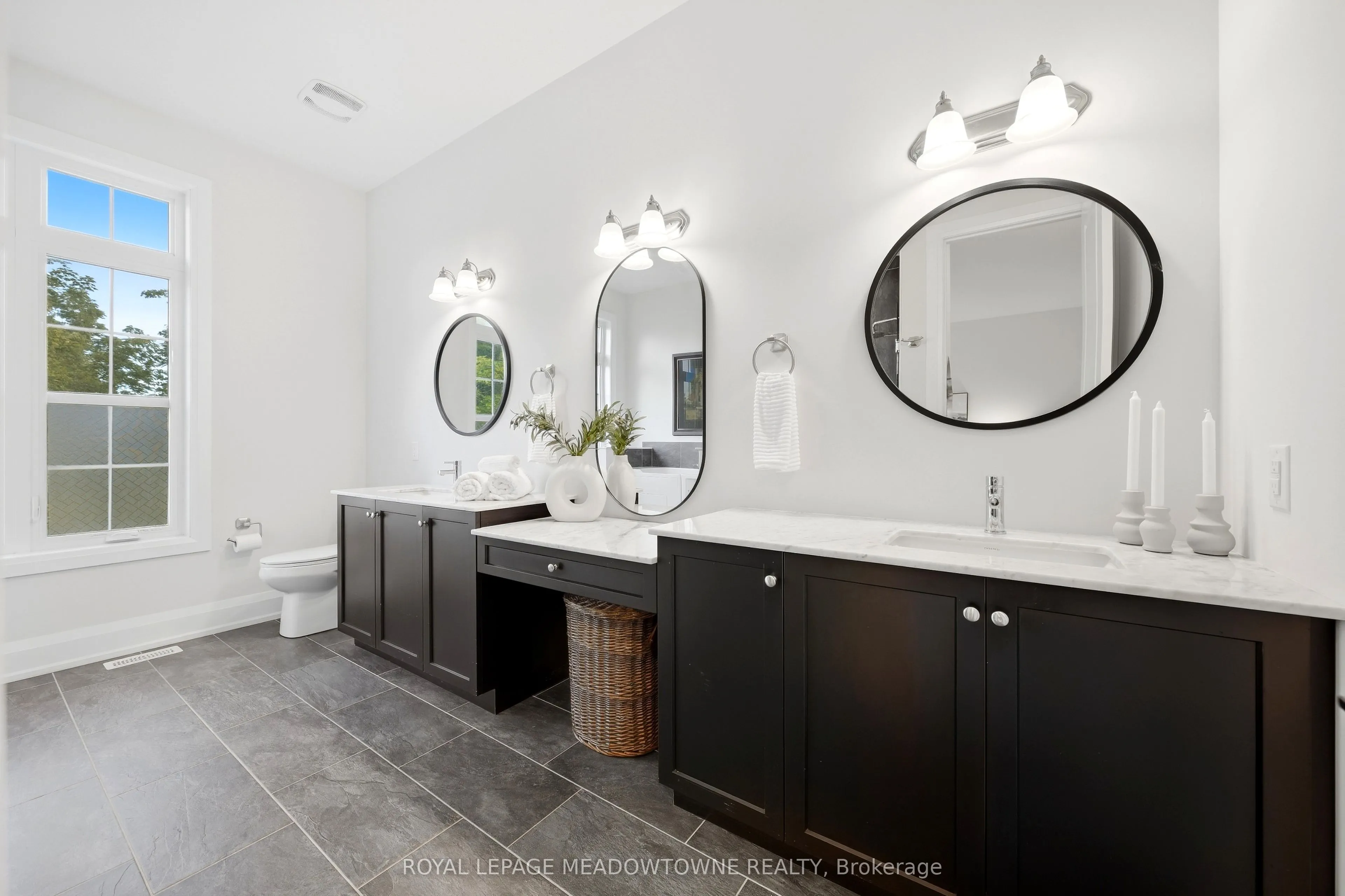 8 J B Robson Court