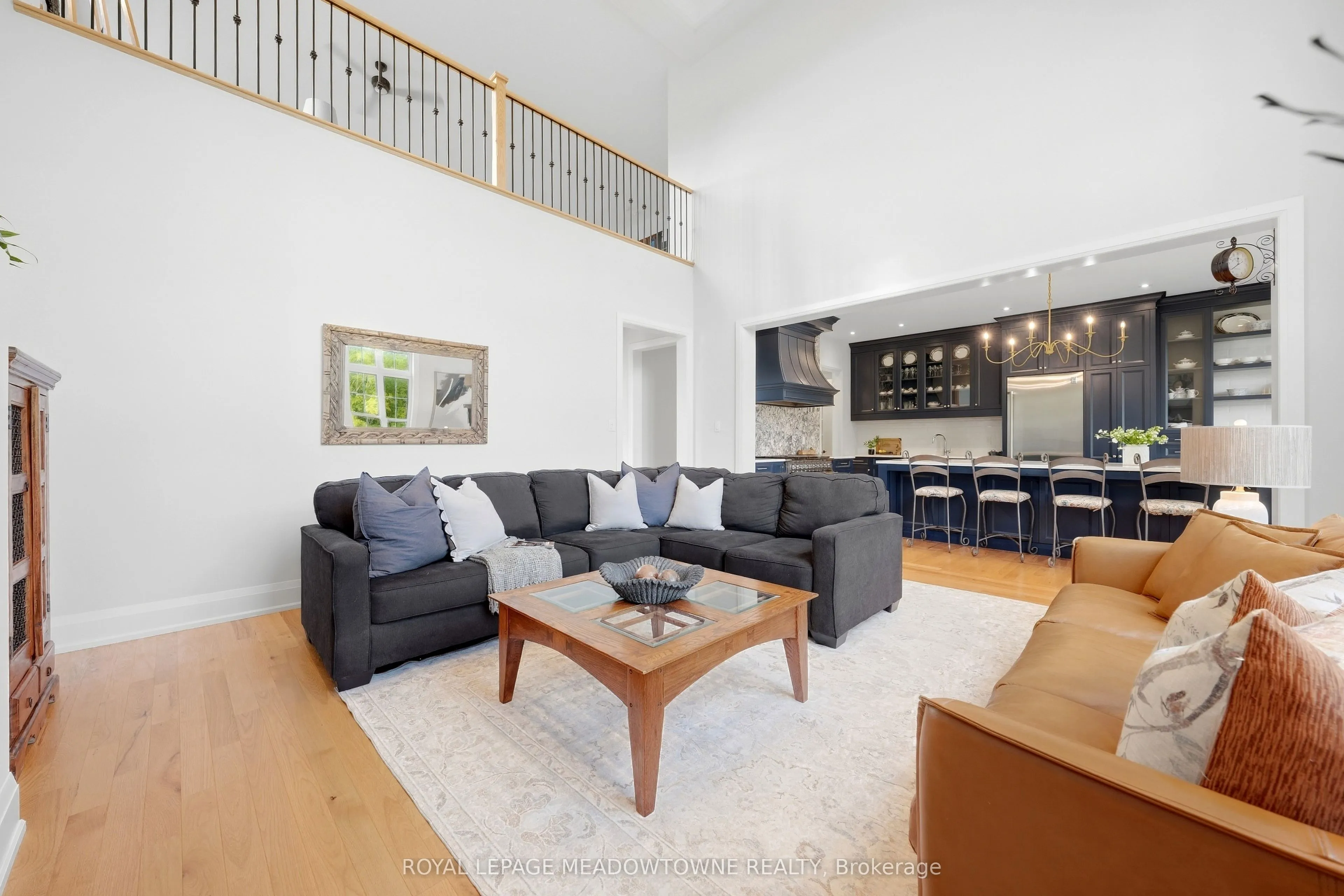 8 J B Robson Court