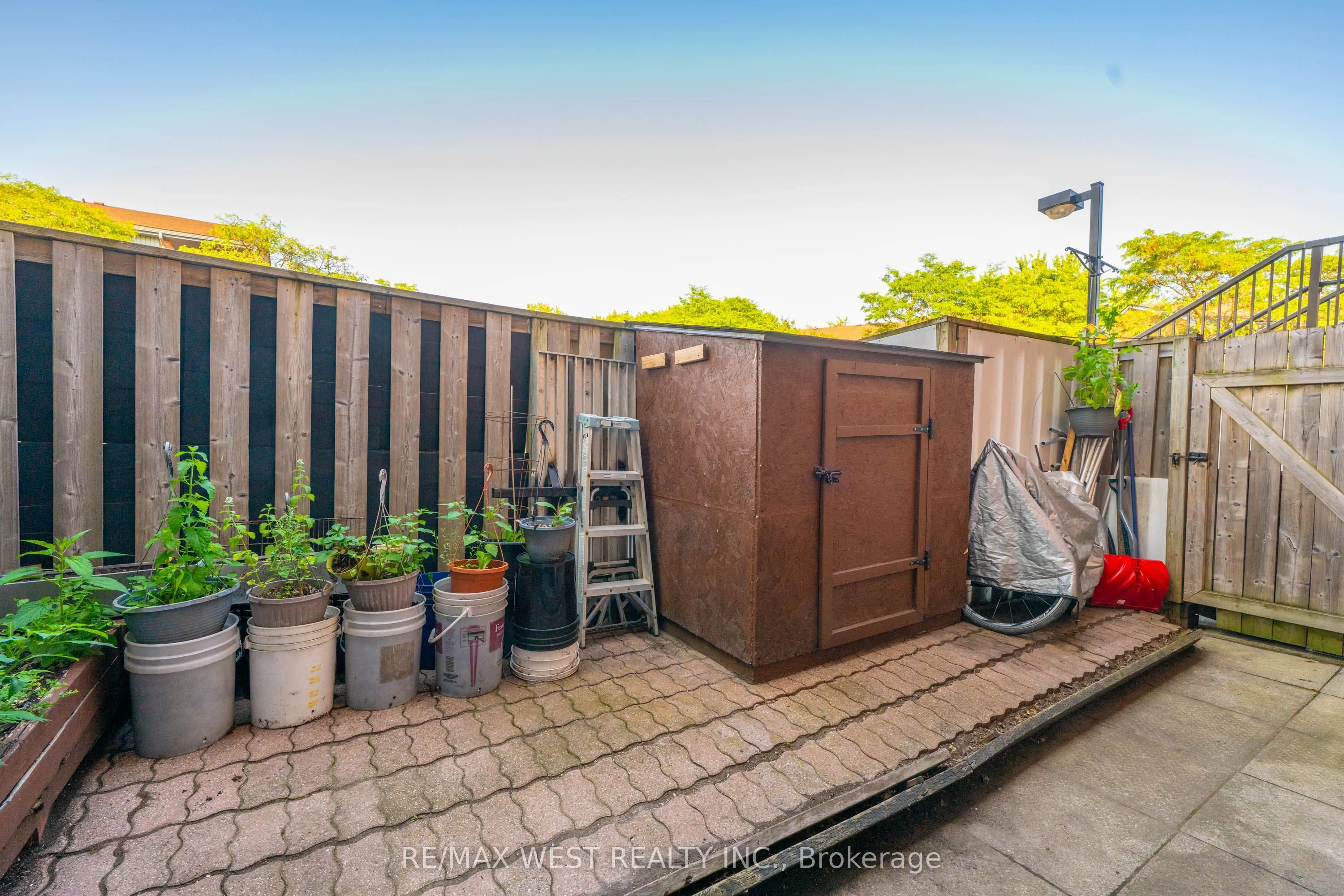 2866 Battleford Road #3D