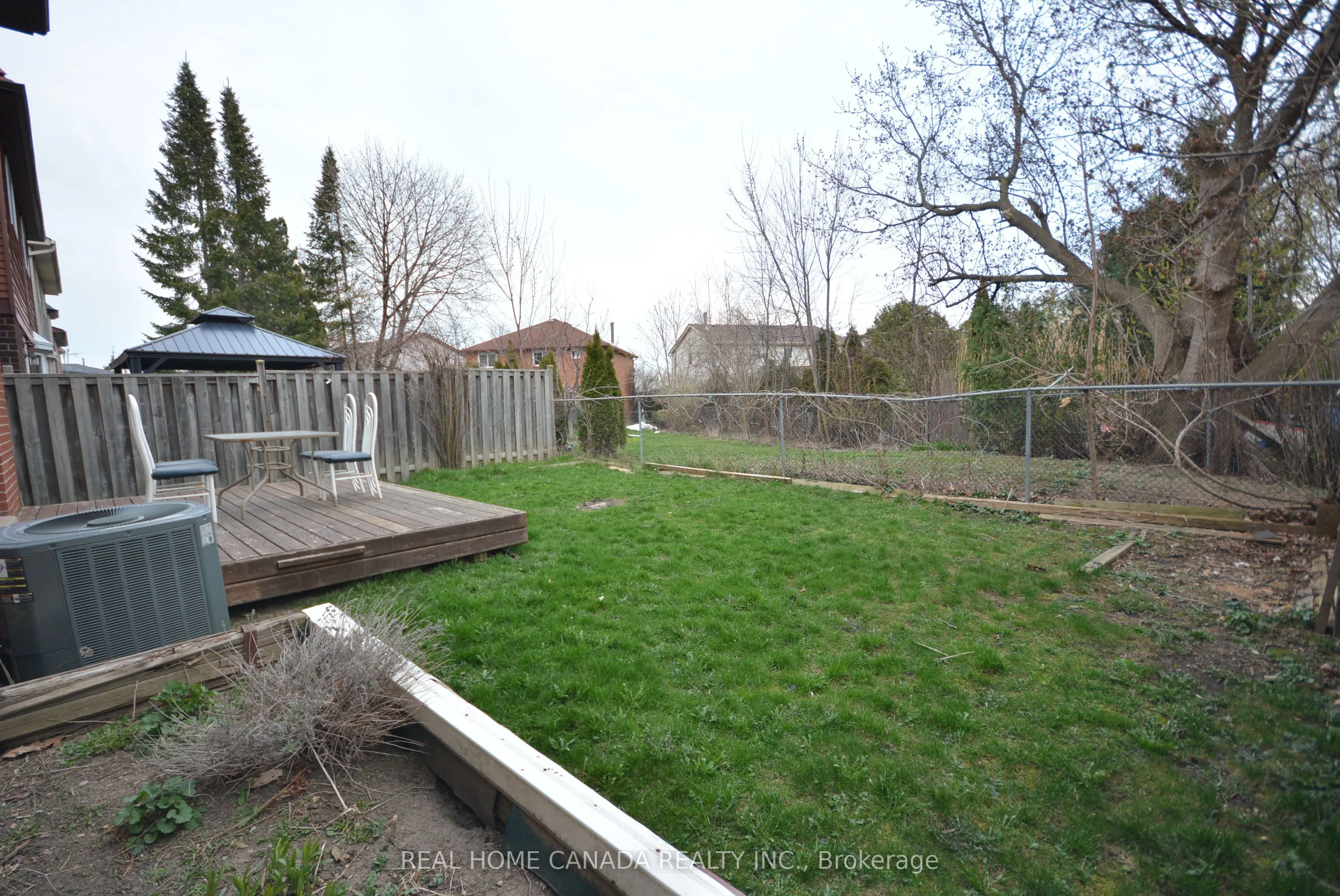 21 Hallen Road