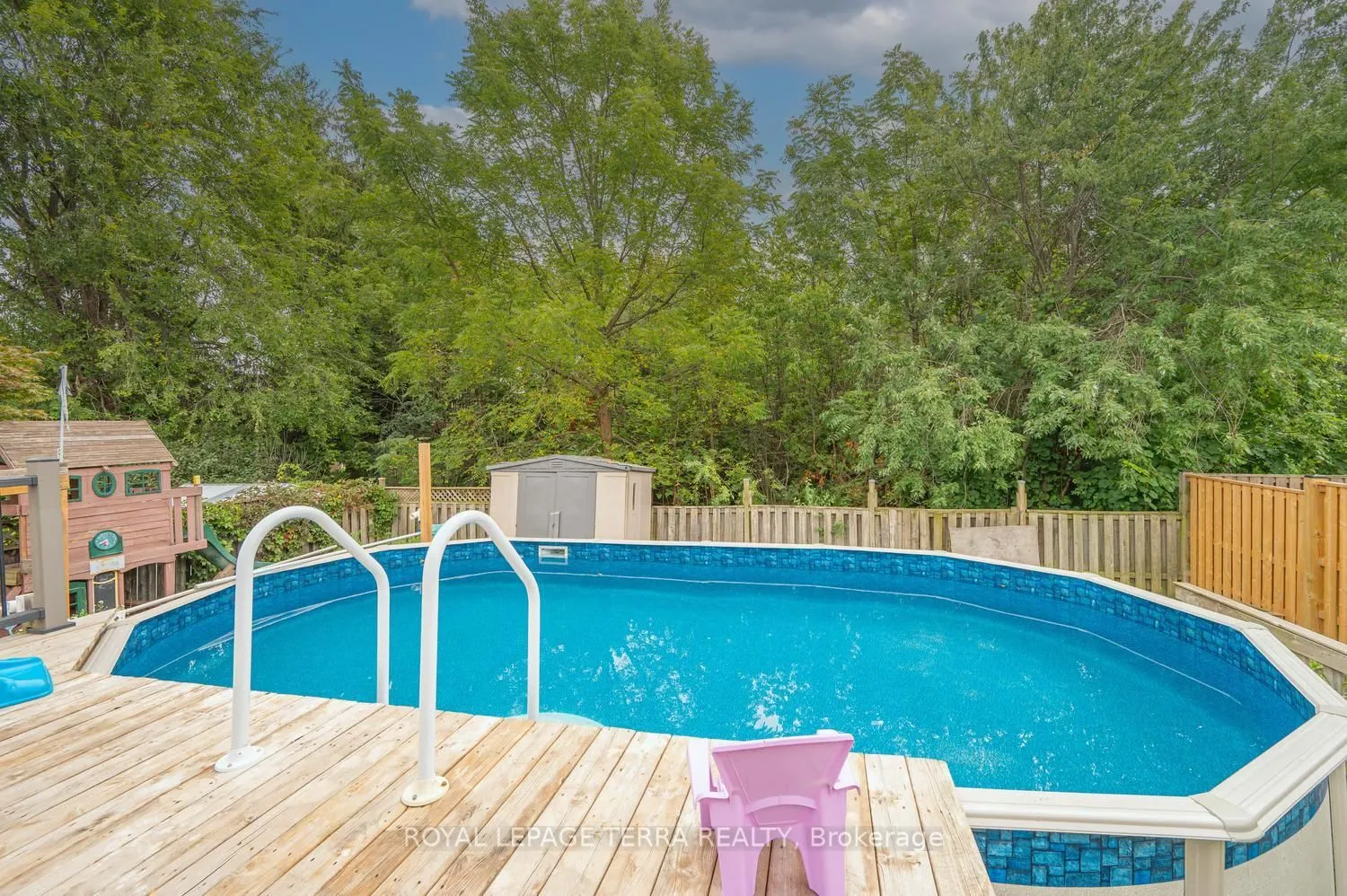 1571 Lewisham Drive