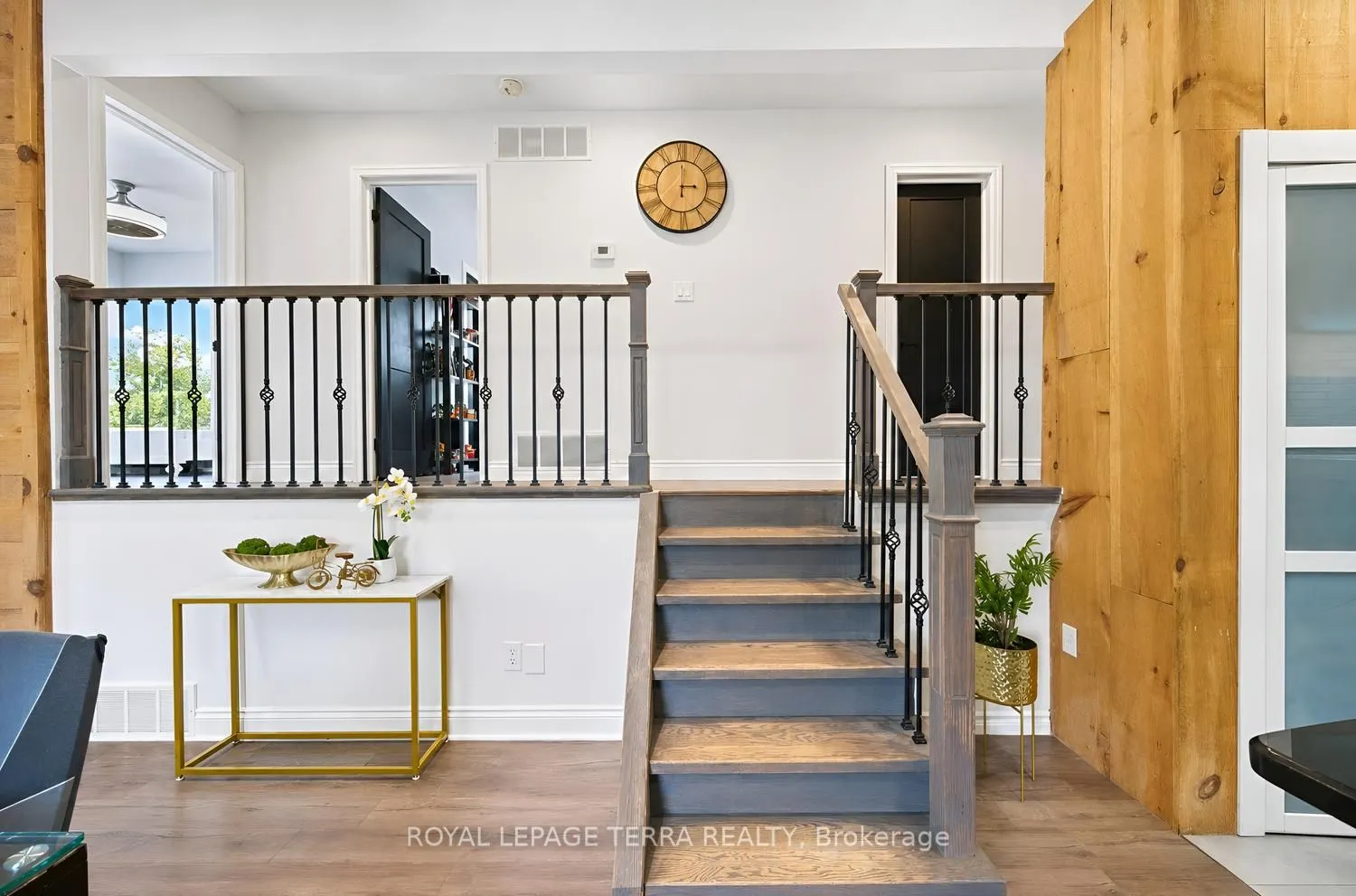 1571 Lewisham Drive