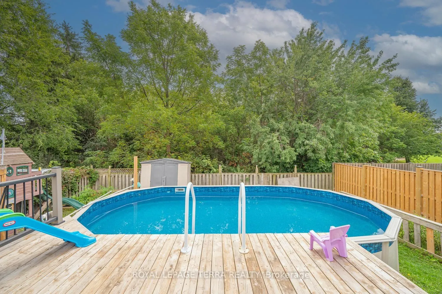 1571 Lewisham Drive