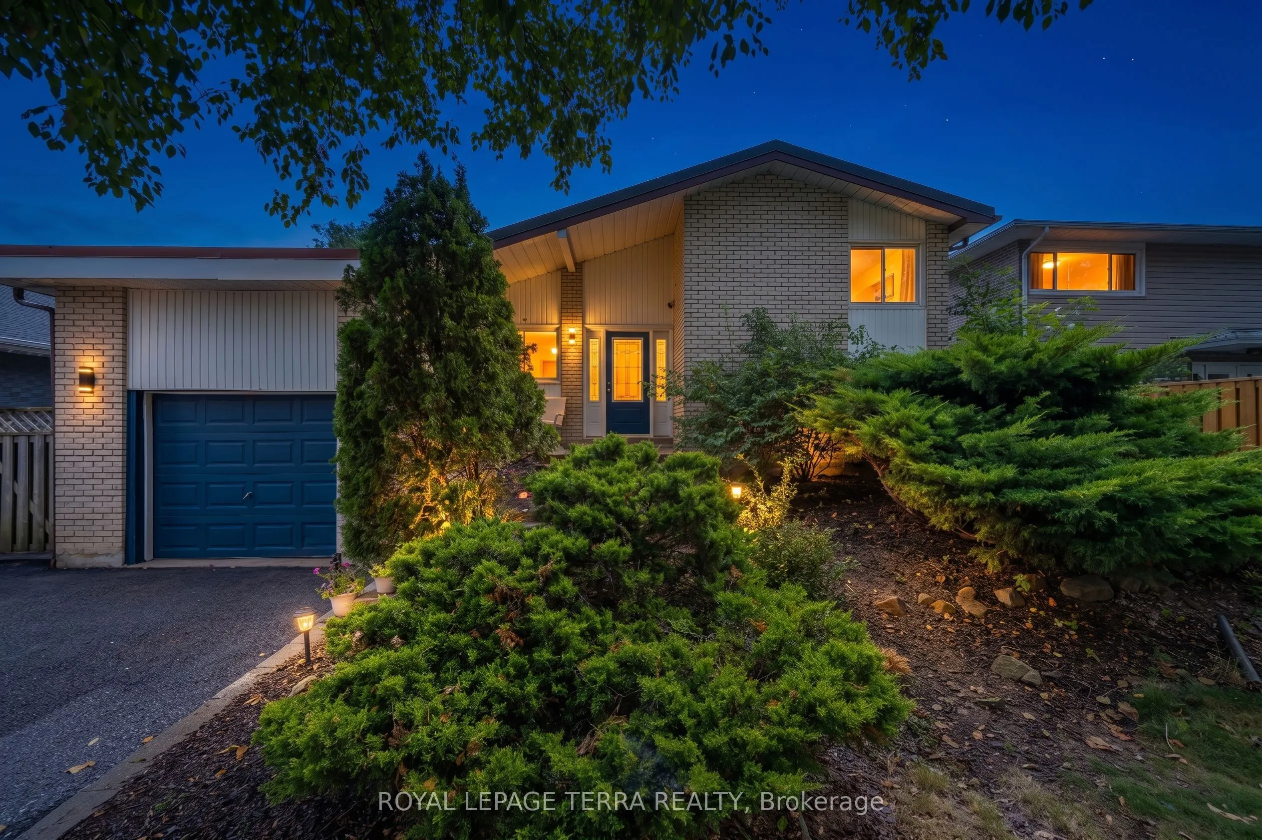 1571 Lewisham Drive
