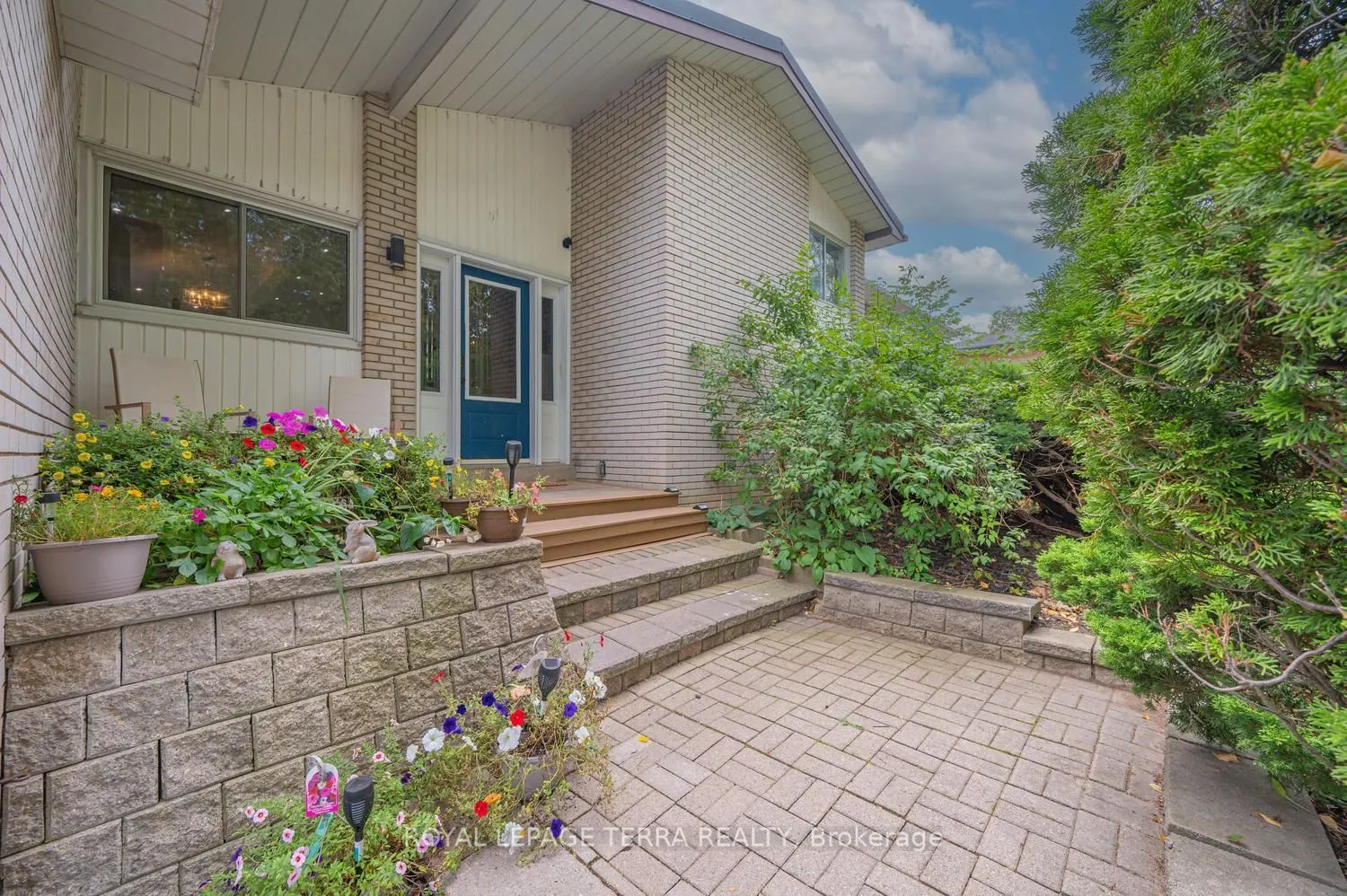 1571 Lewisham Drive