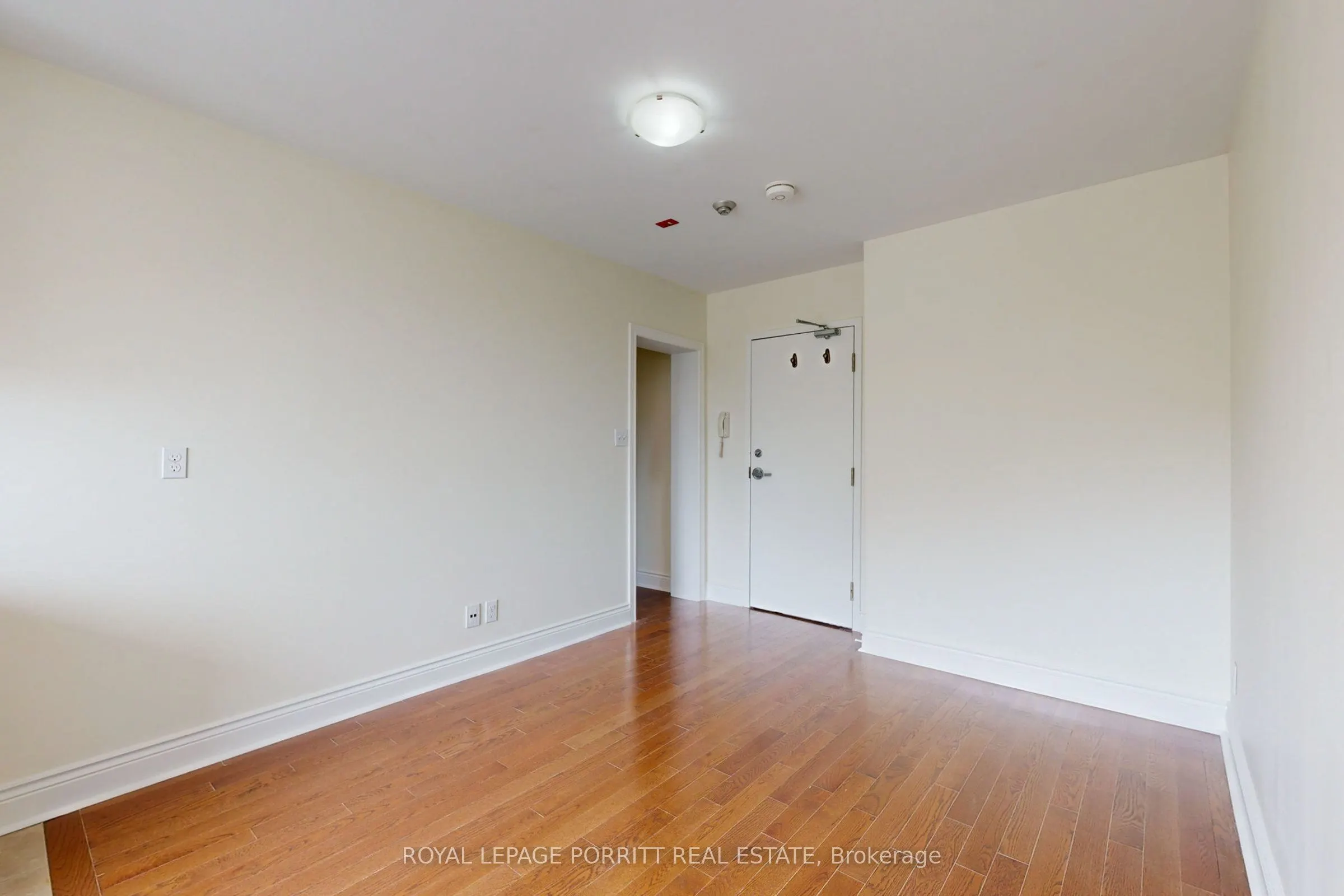 3511 Lake shore Boulevard W #6