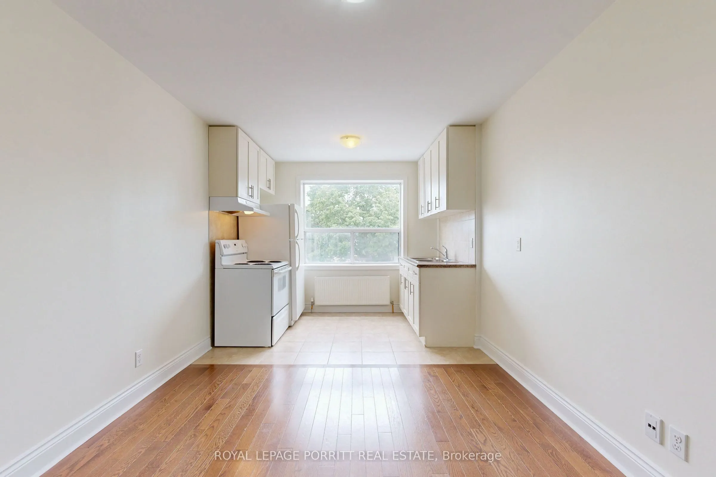 3511 Lake shore Boulevard W #6