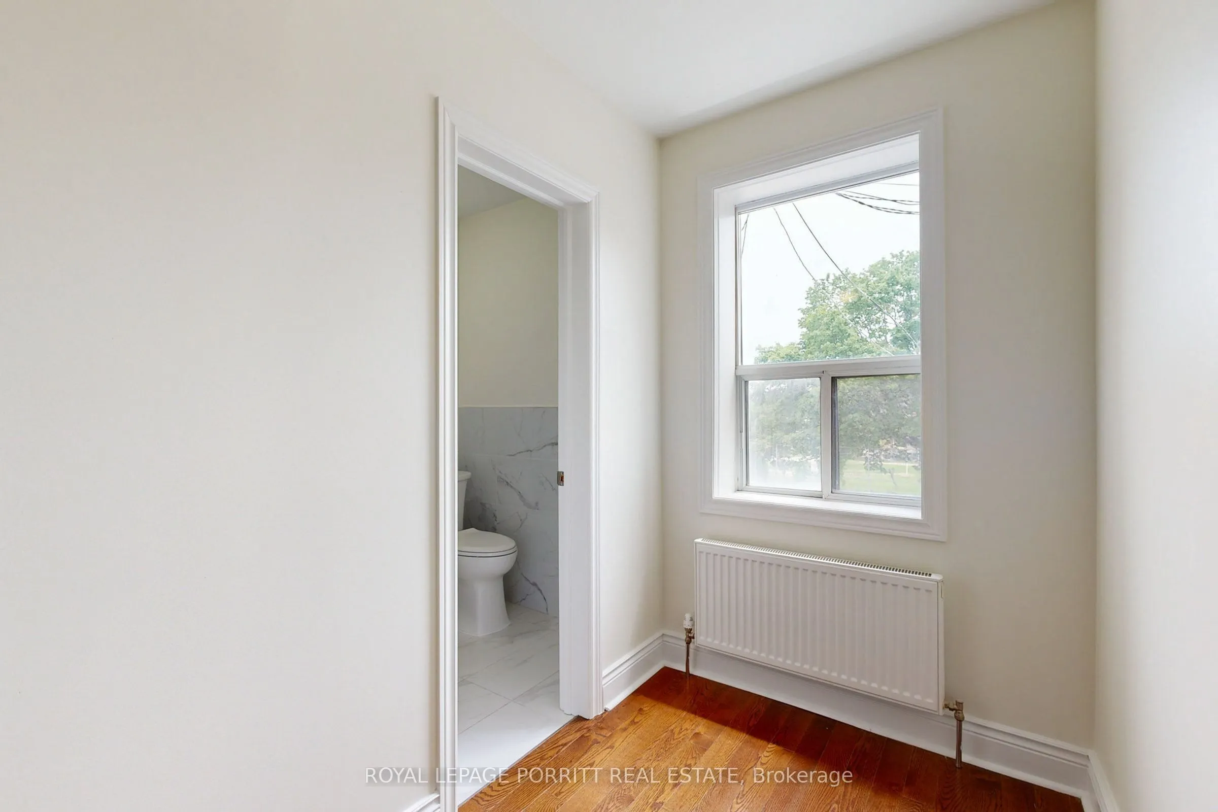 3511 Lake shore Boulevard W #6