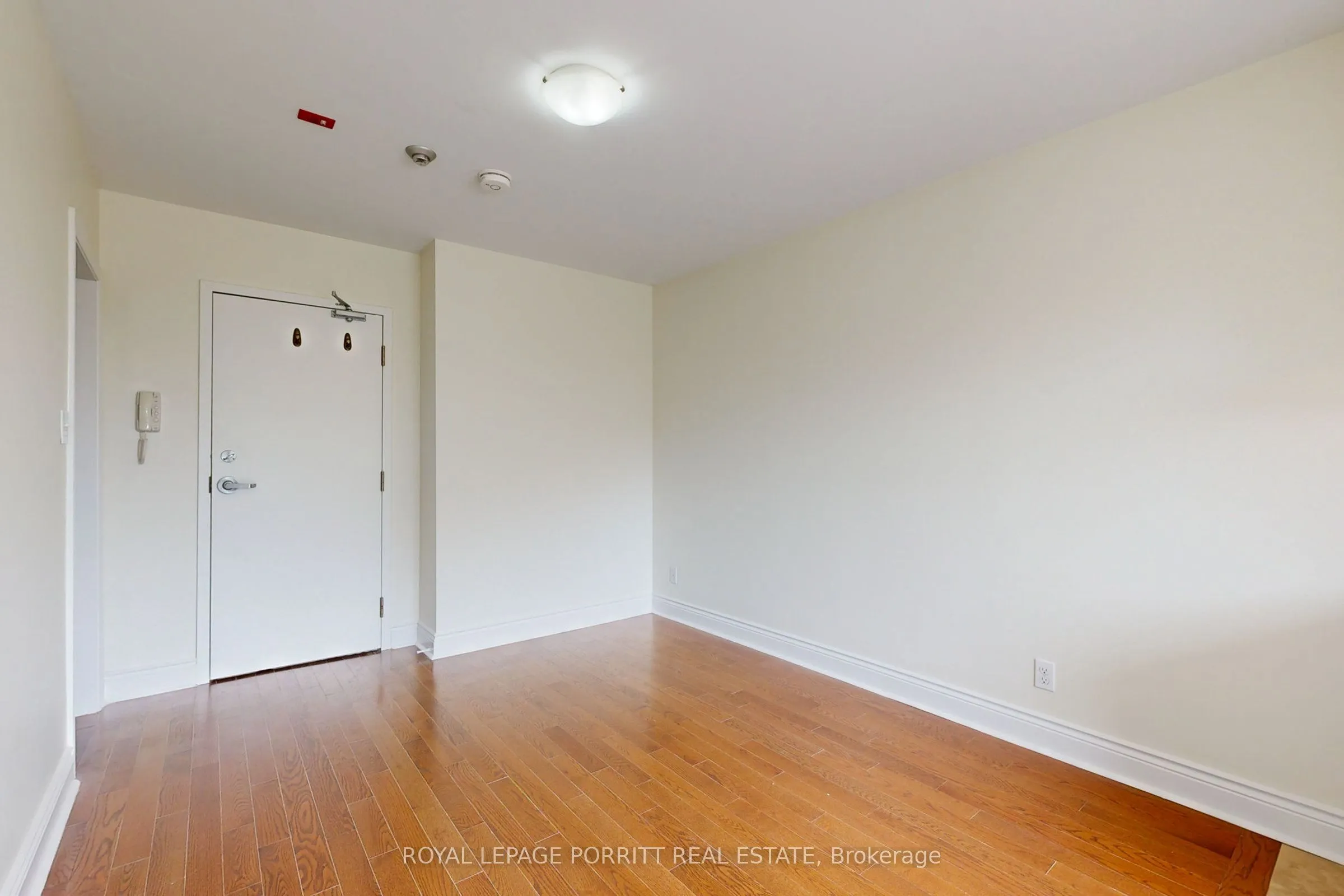 3511 Lake shore Boulevard W #6