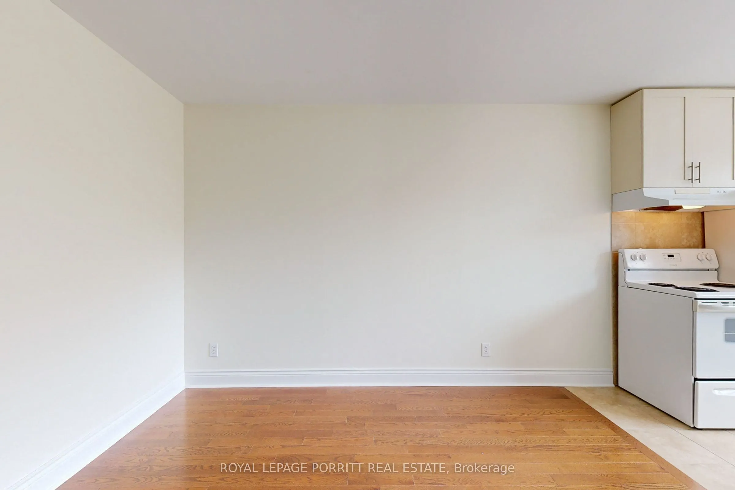3511 Lake shore Boulevard W #6