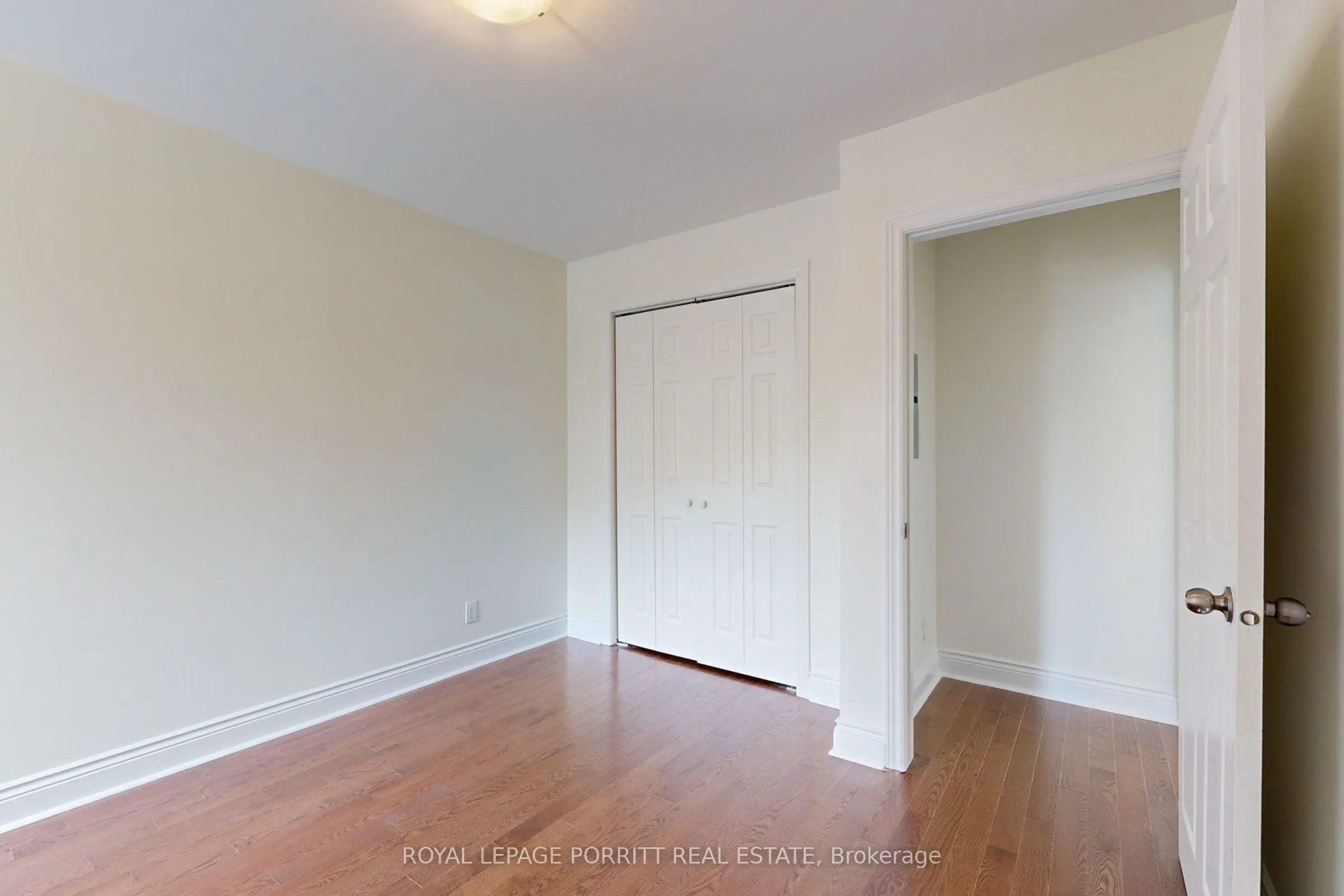 3511 Lake shore Boulevard W #6
