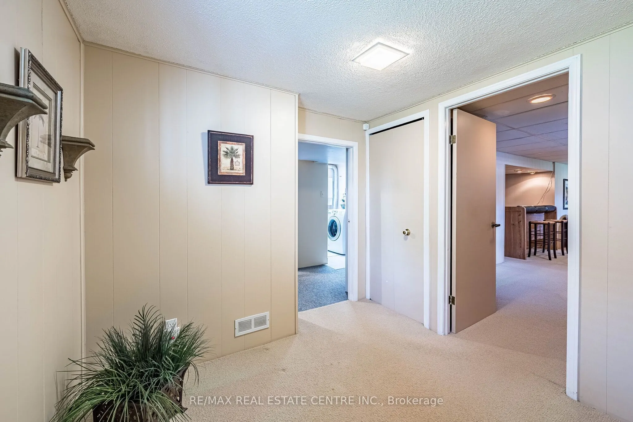 2591 Whaley Drive