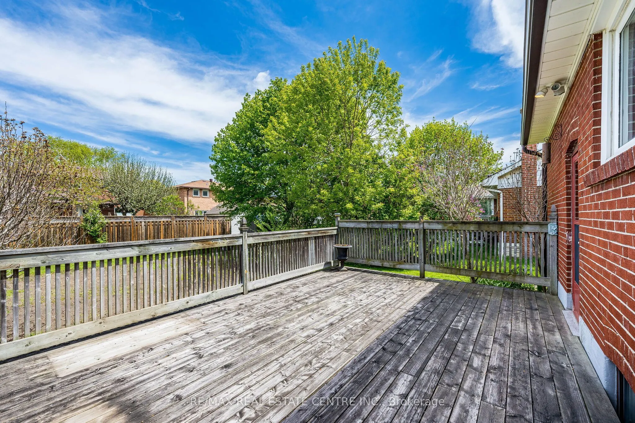 2591 Whaley Drive