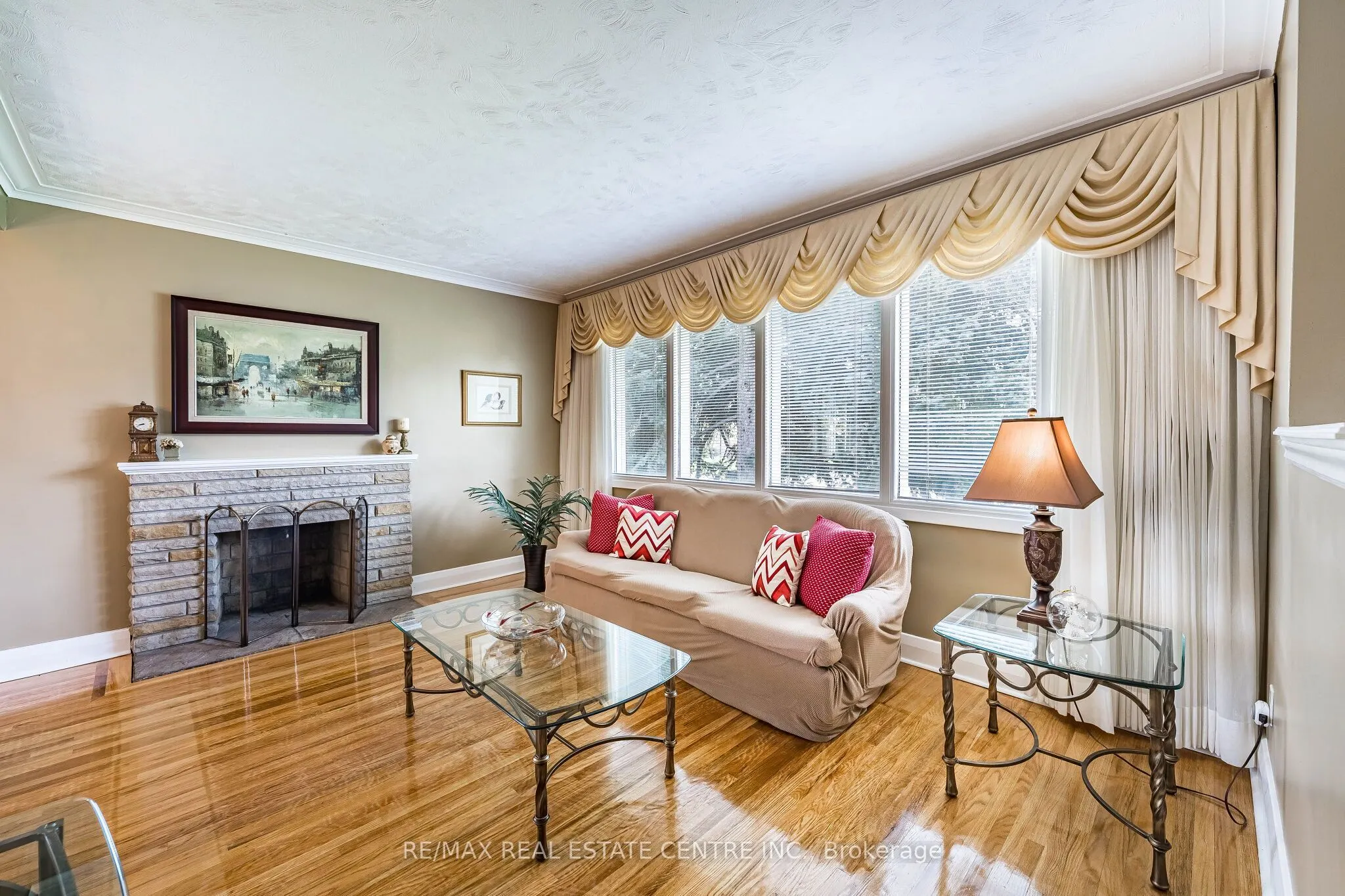 2591 Whaley Drive