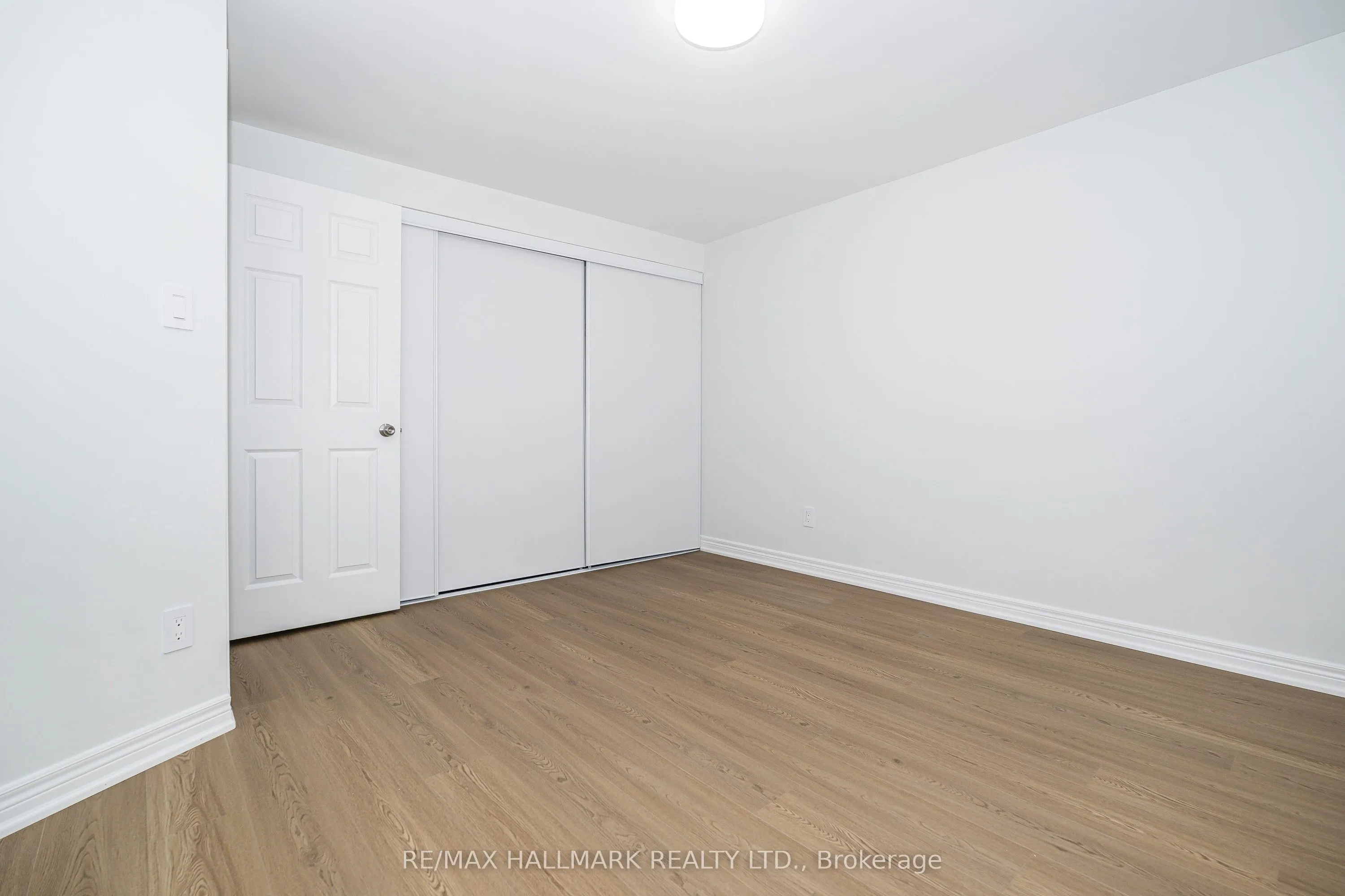 125 Viella Street #UPPER