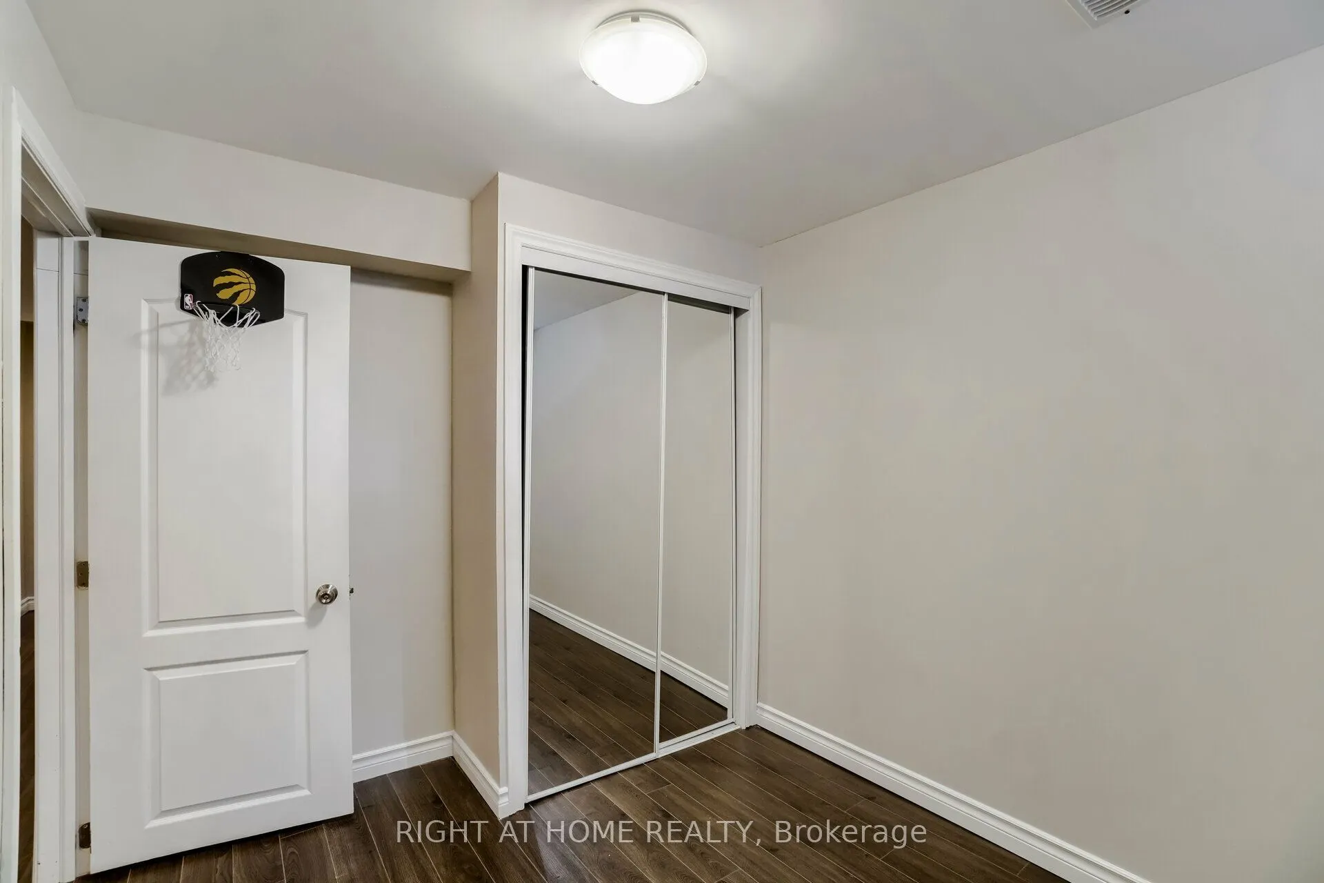 174 Duncan Lane