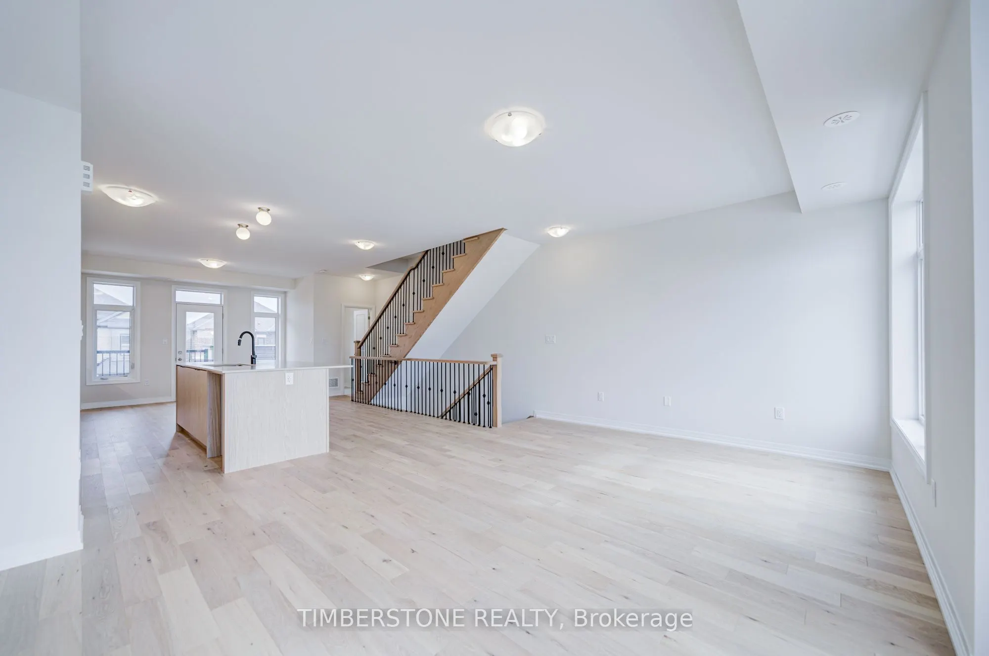 110 Arnold Circle