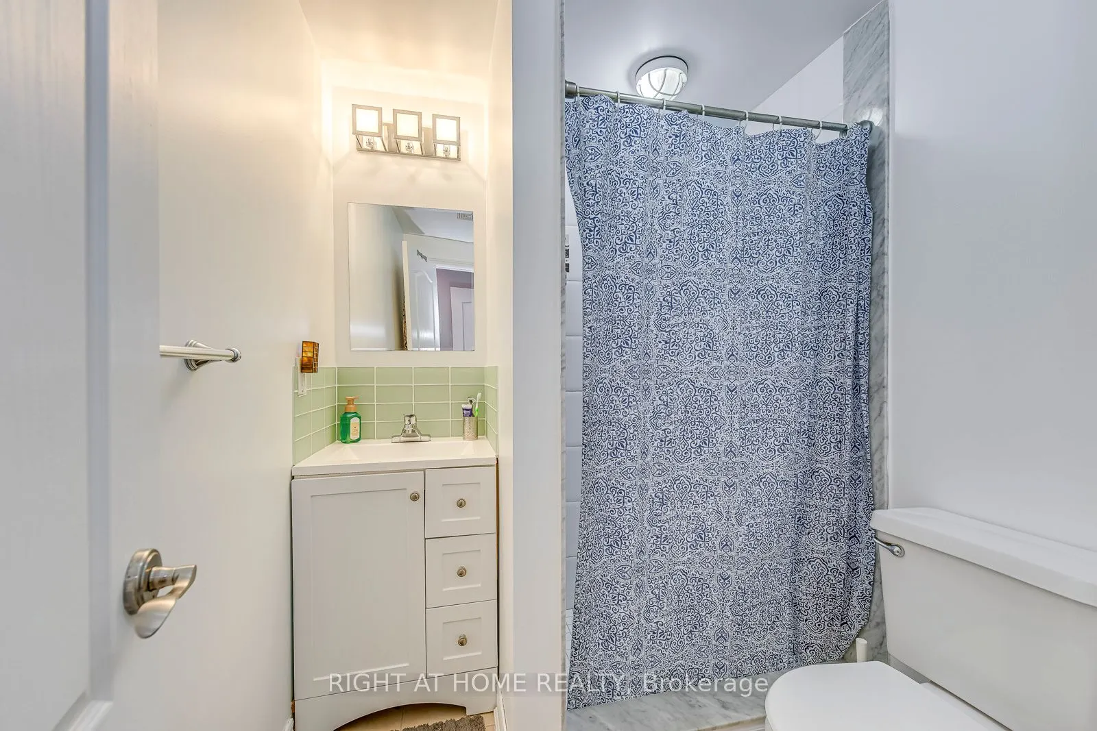 4164 Forest Fire Crescent