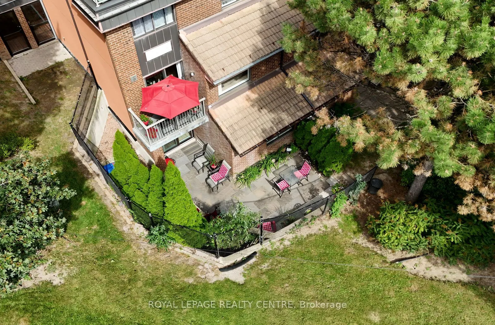 1000 Cedarglen Gate #201