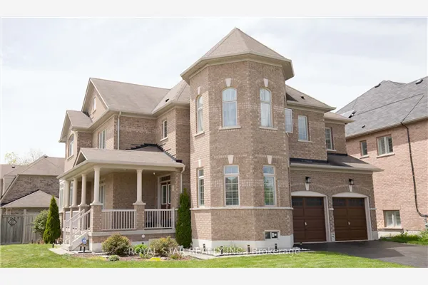 4 Berkwood Hollow