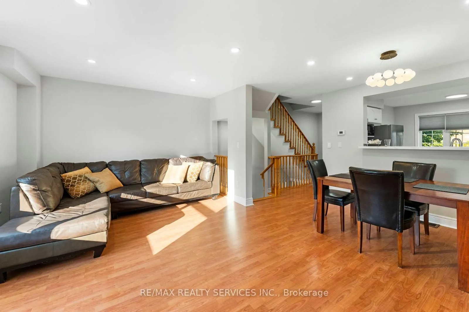 80 Acorn Place #69