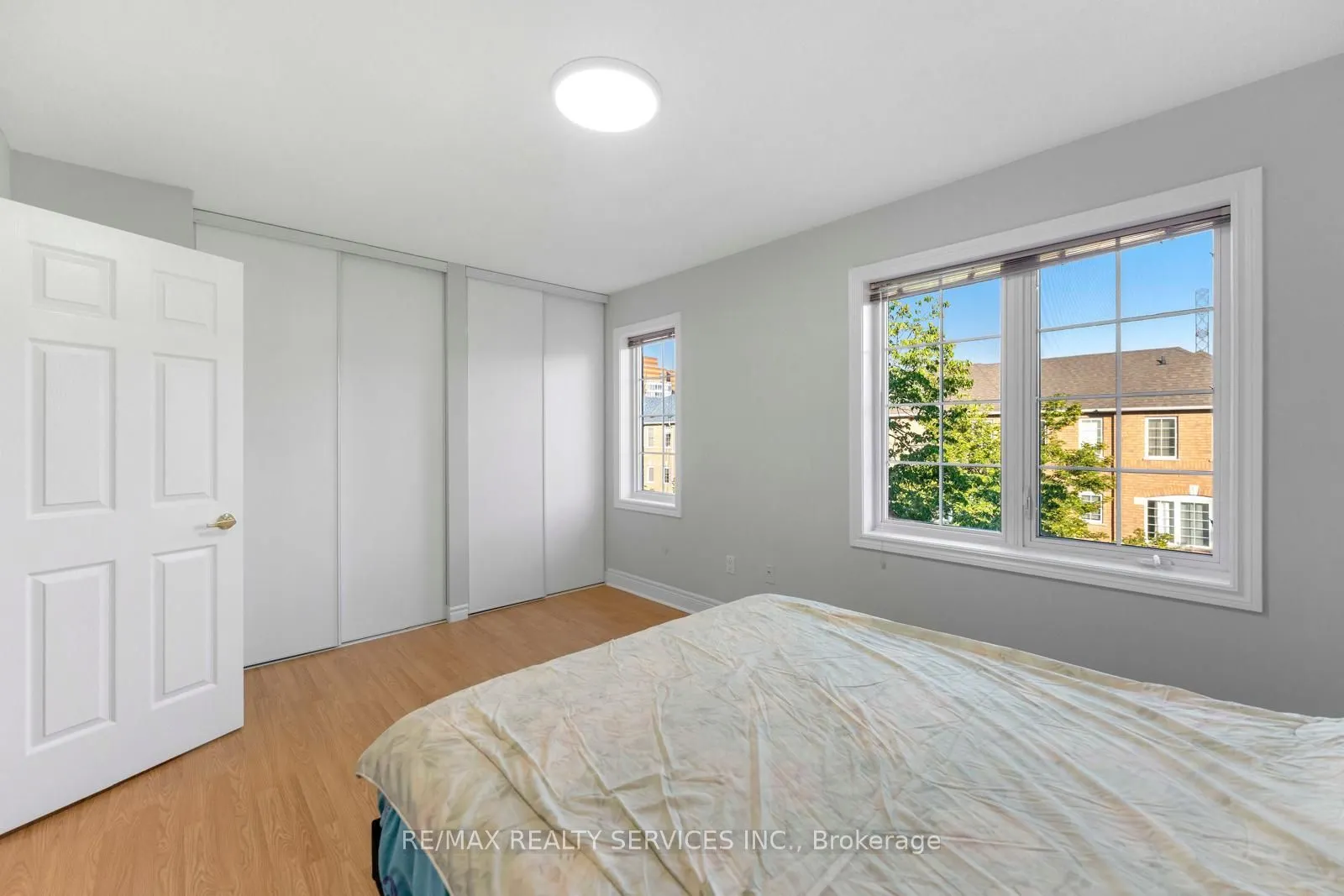 80 Acorn Place #69