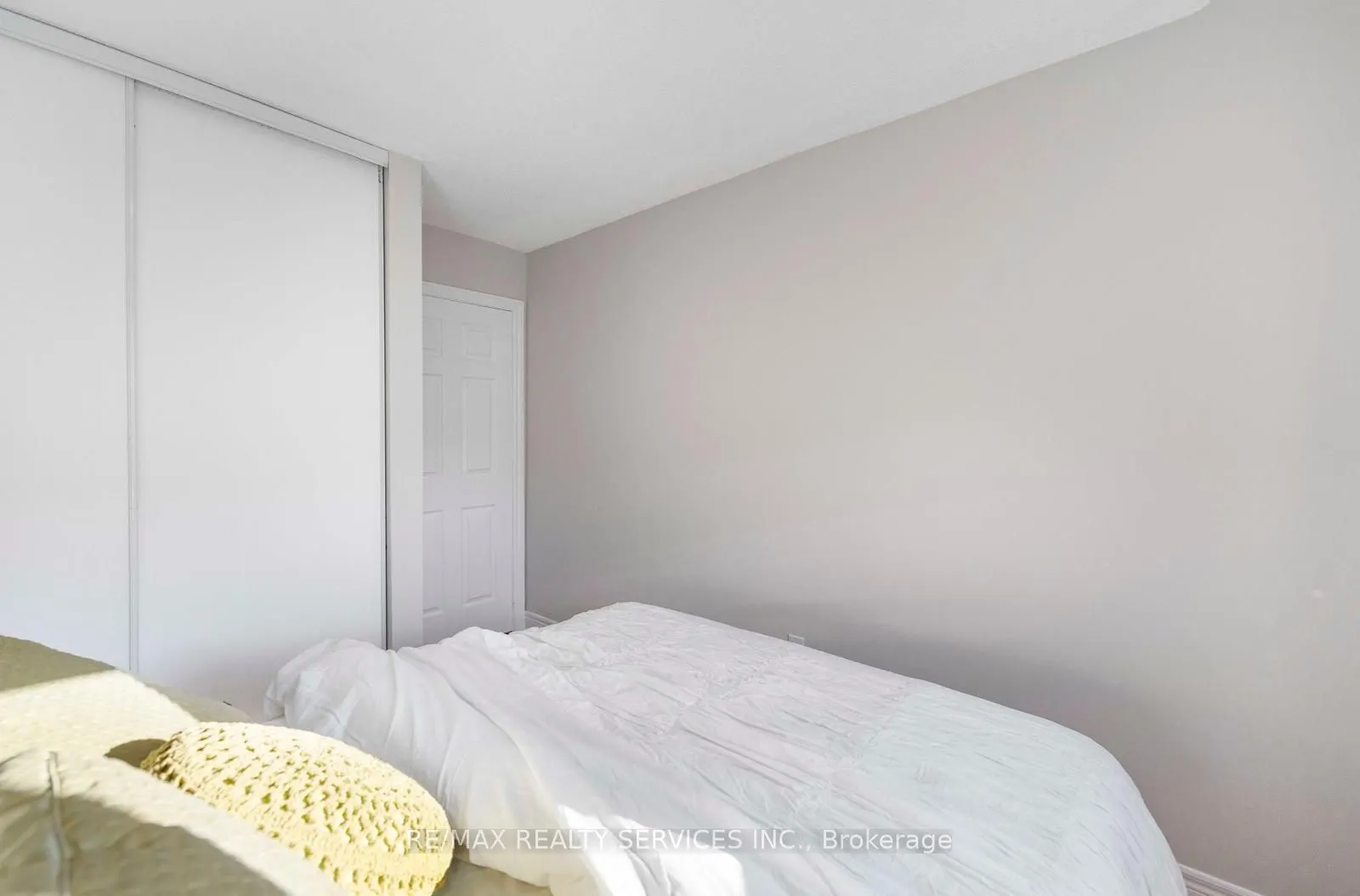 80 Acorn Place #69