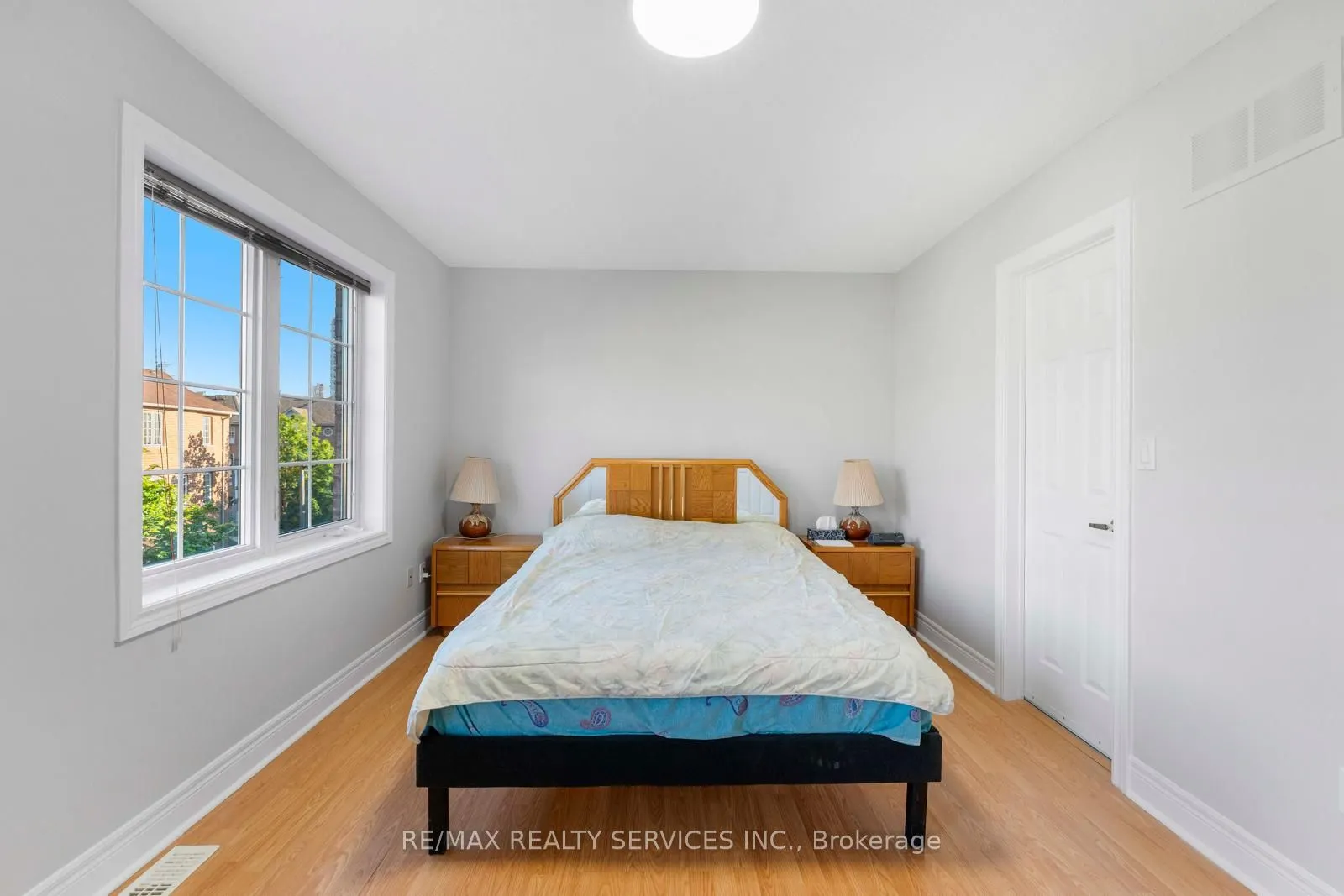 80 Acorn Place #69