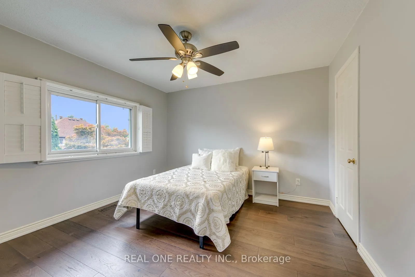 3944 Glamis Court