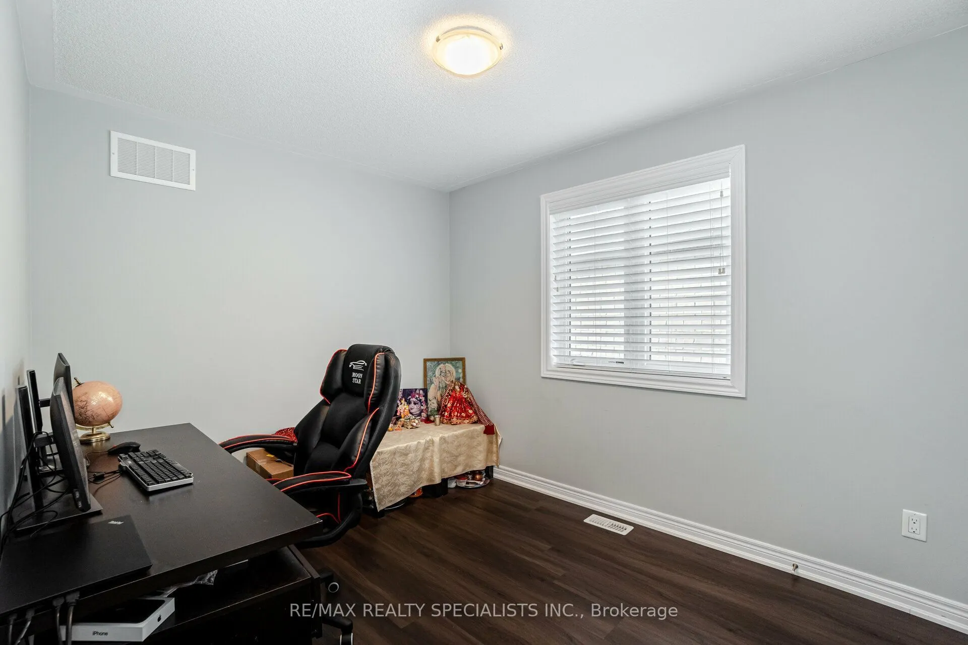 93 Yardley Crescent