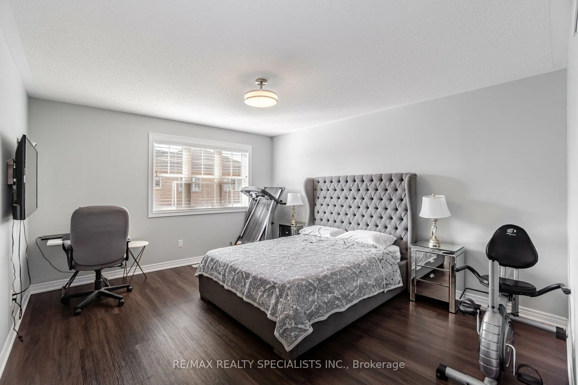 93 Yardley Crescent