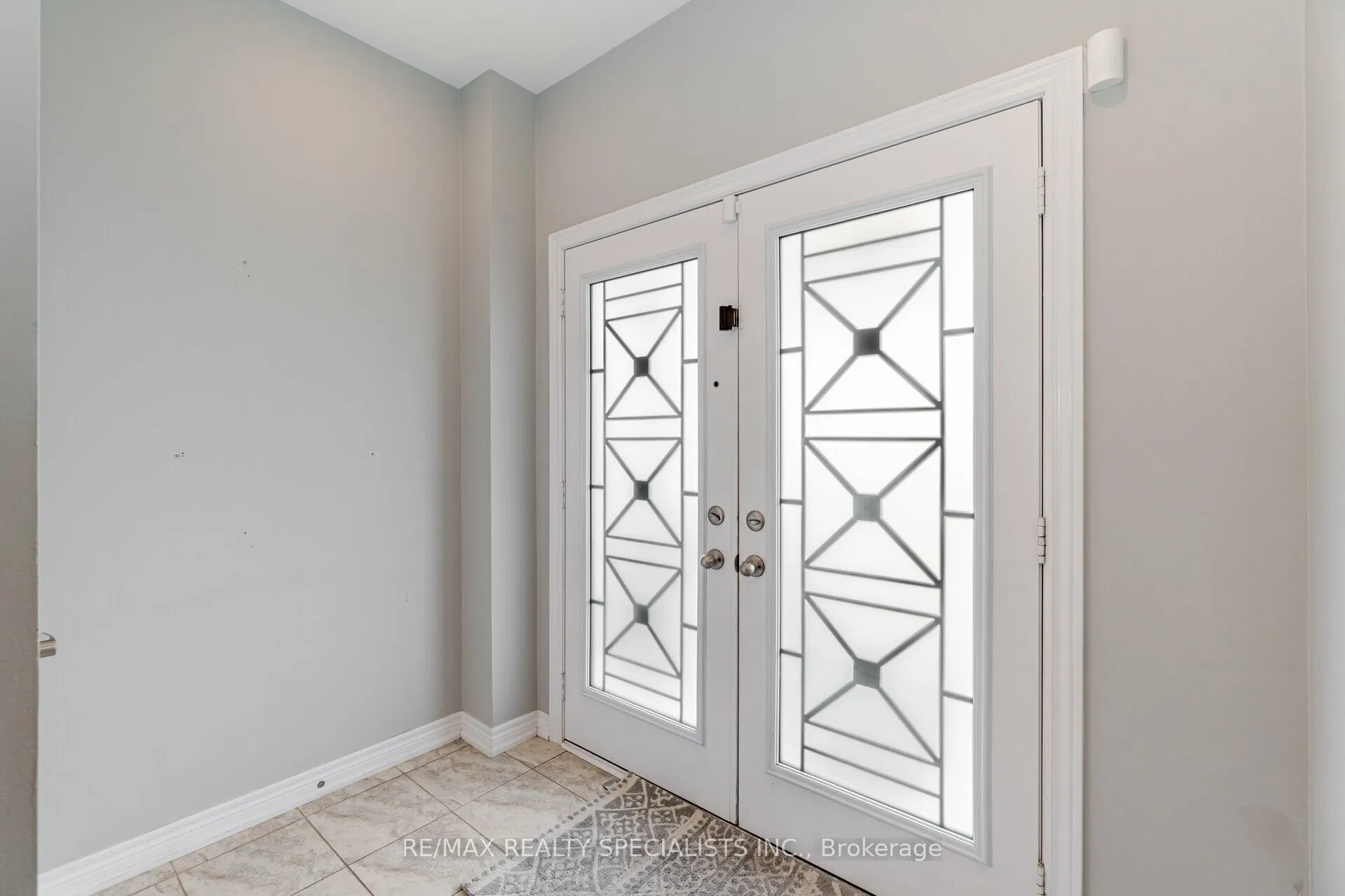 93 Yardley Crescent