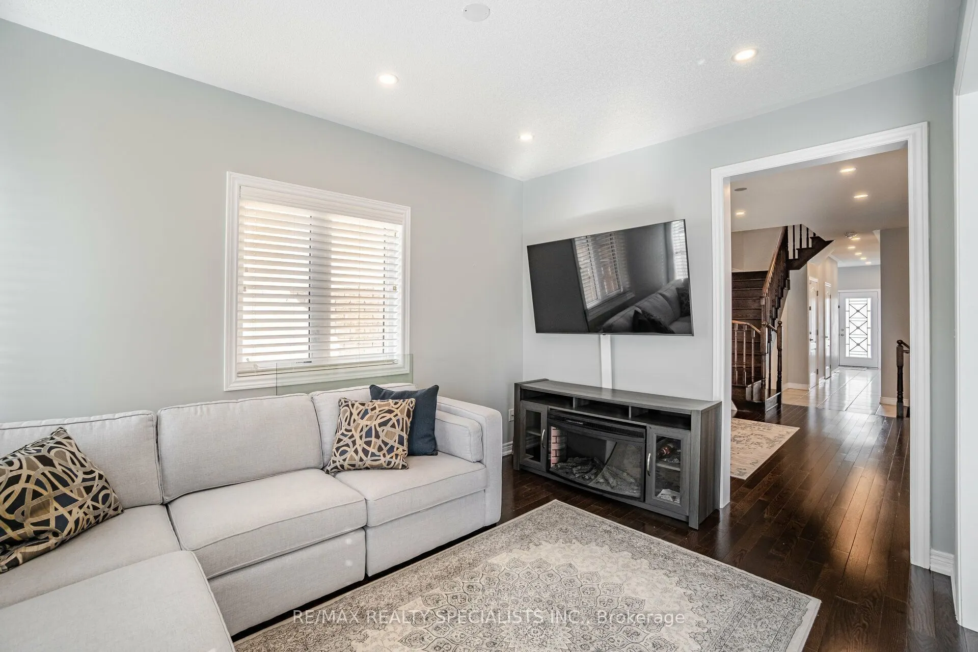 93 Yardley Crescent